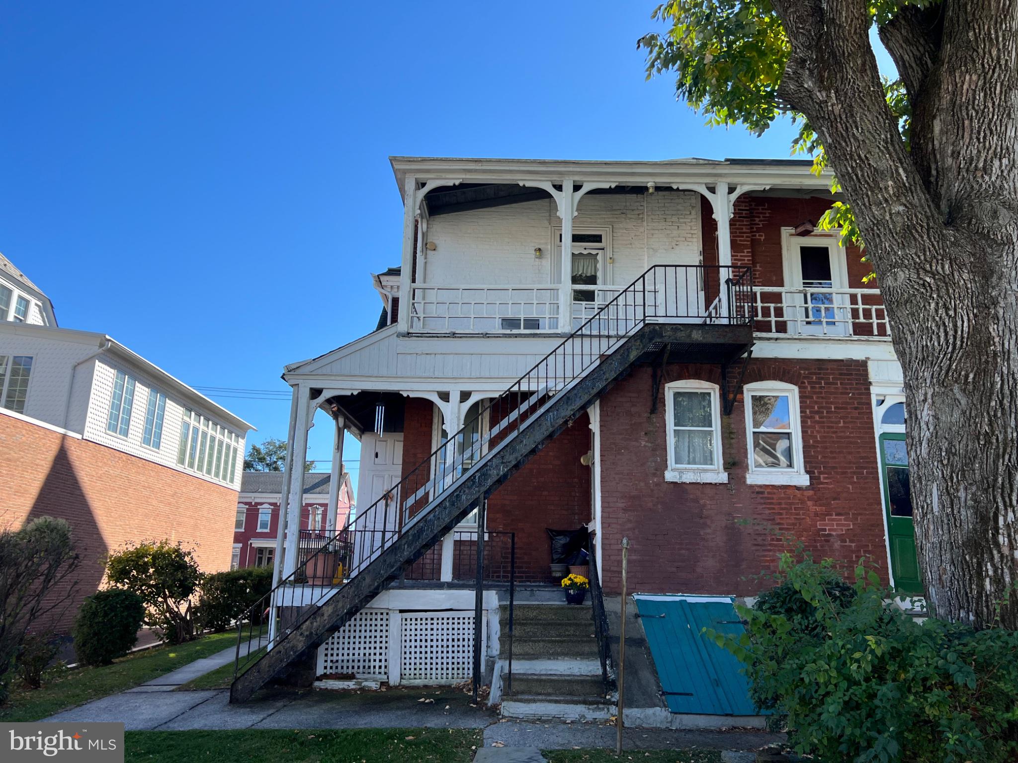 105 N READING AVENUE