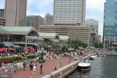 CREEKSIDE VILLAGE - Residential