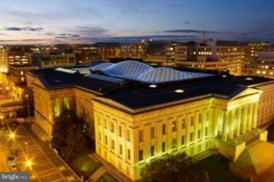 CREEKSIDE VILLAGE - Residential