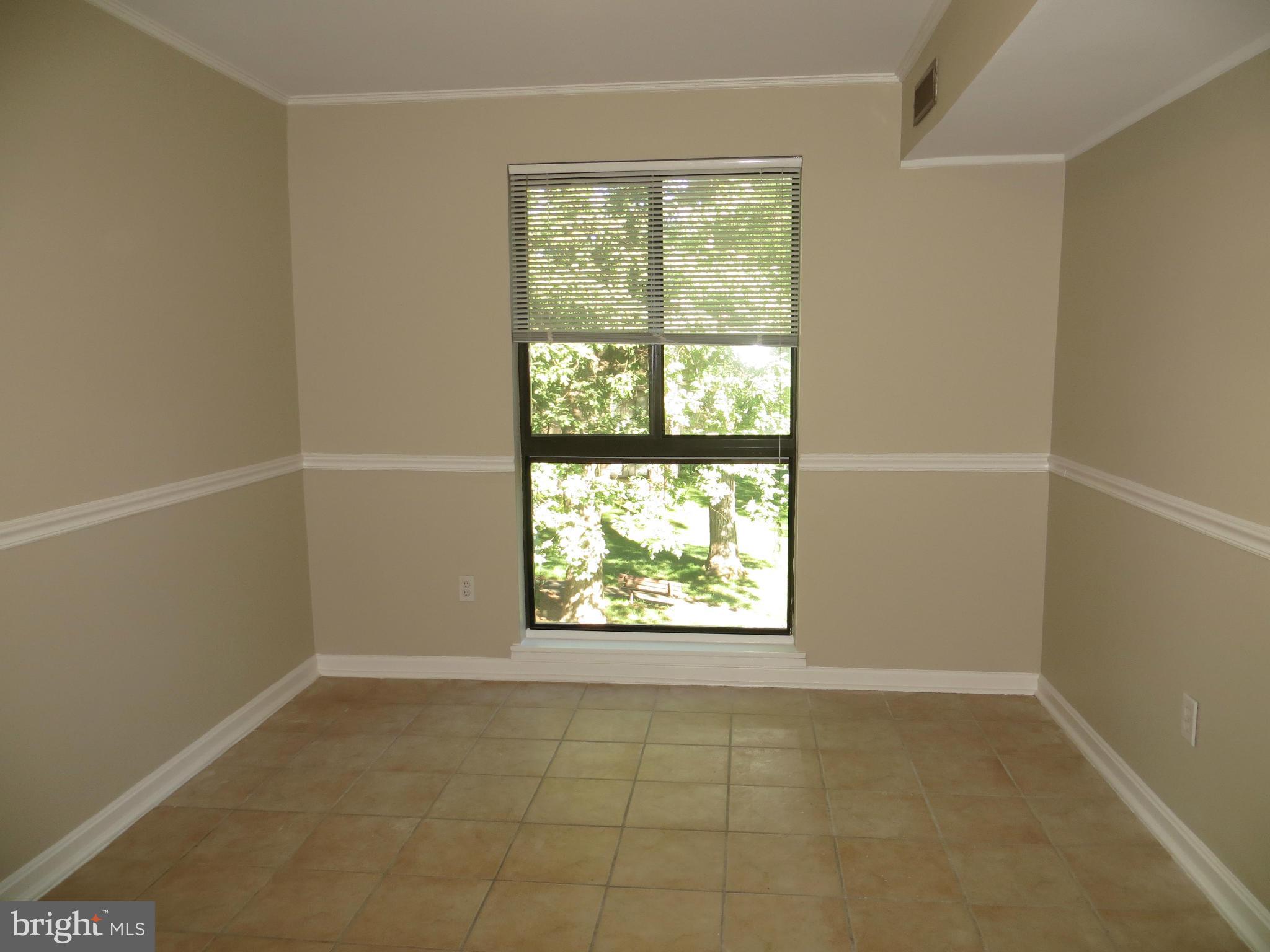 SOUTHGATE - Residential Lease