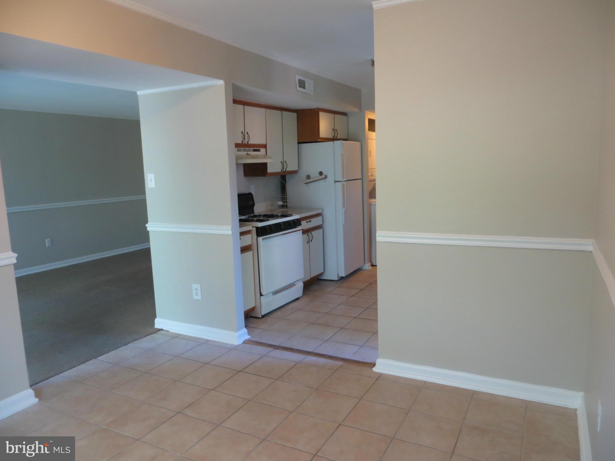 SOUTHGATE - Residential Lease