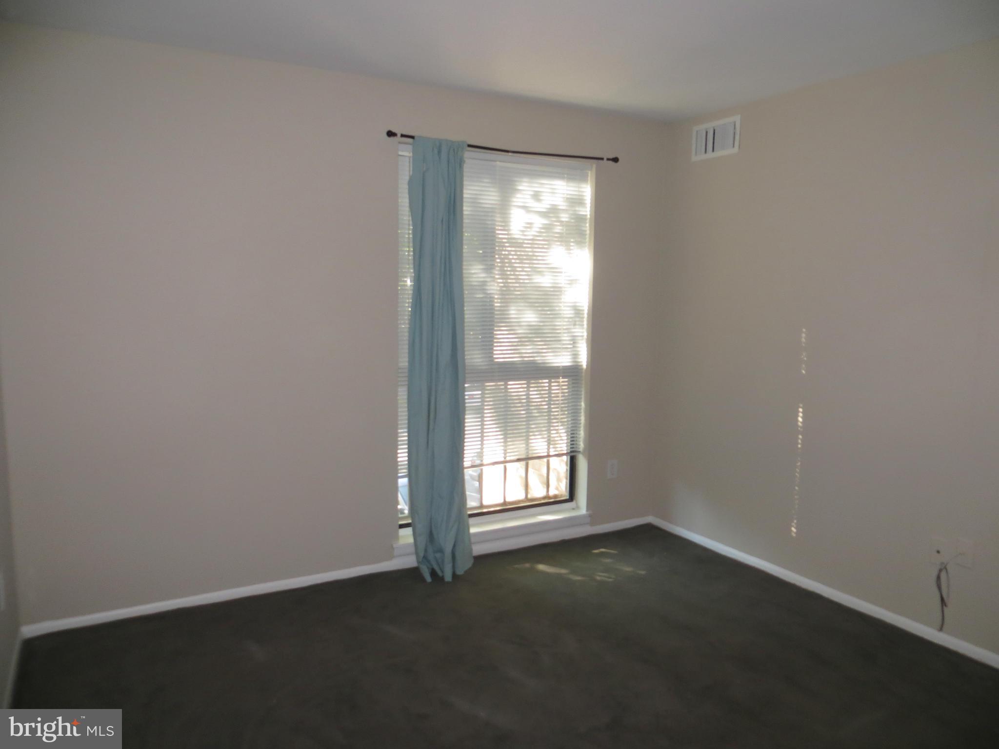 SOUTHGATE - Residential Lease