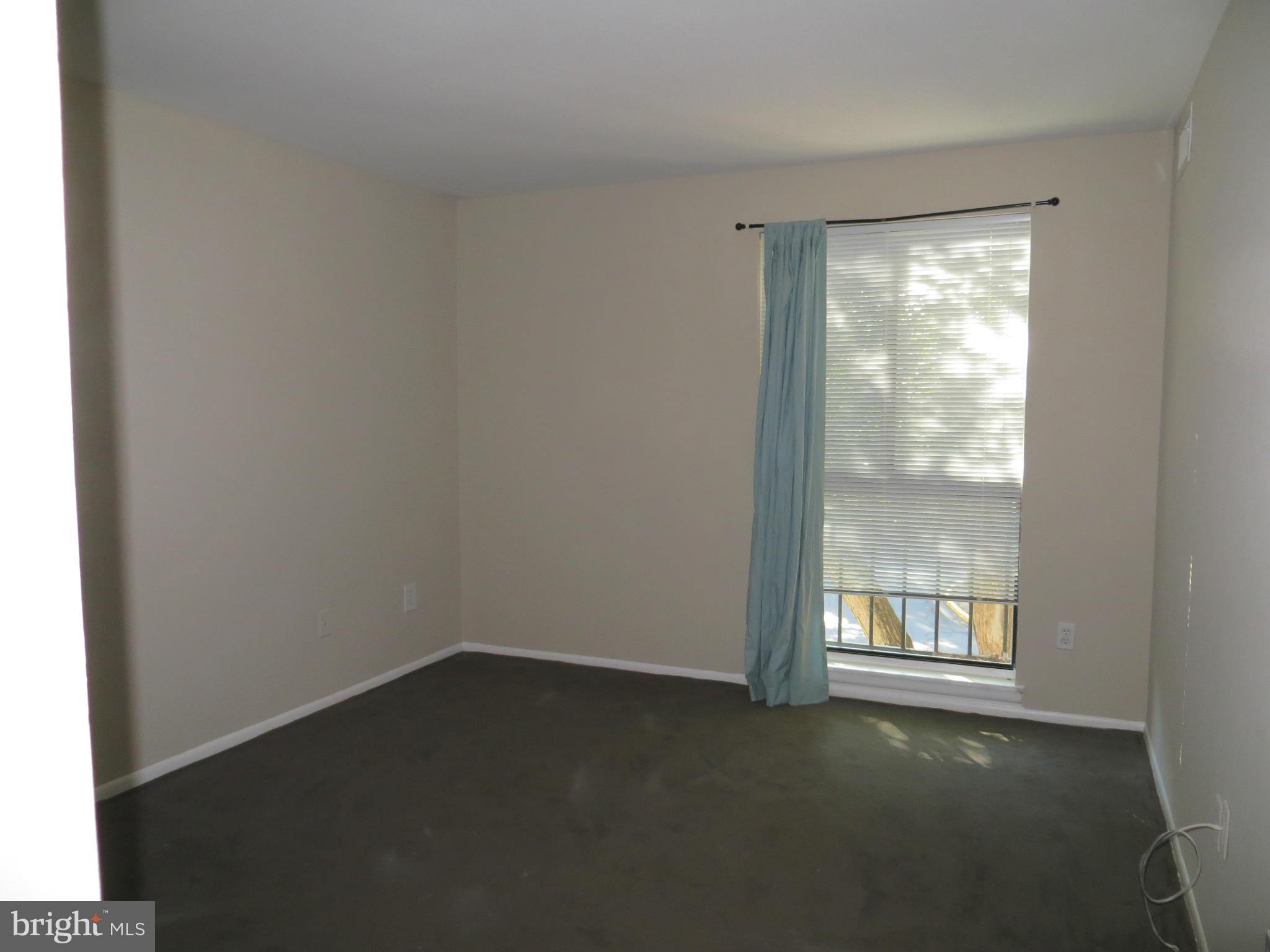 SOUTHGATE - Residential Lease