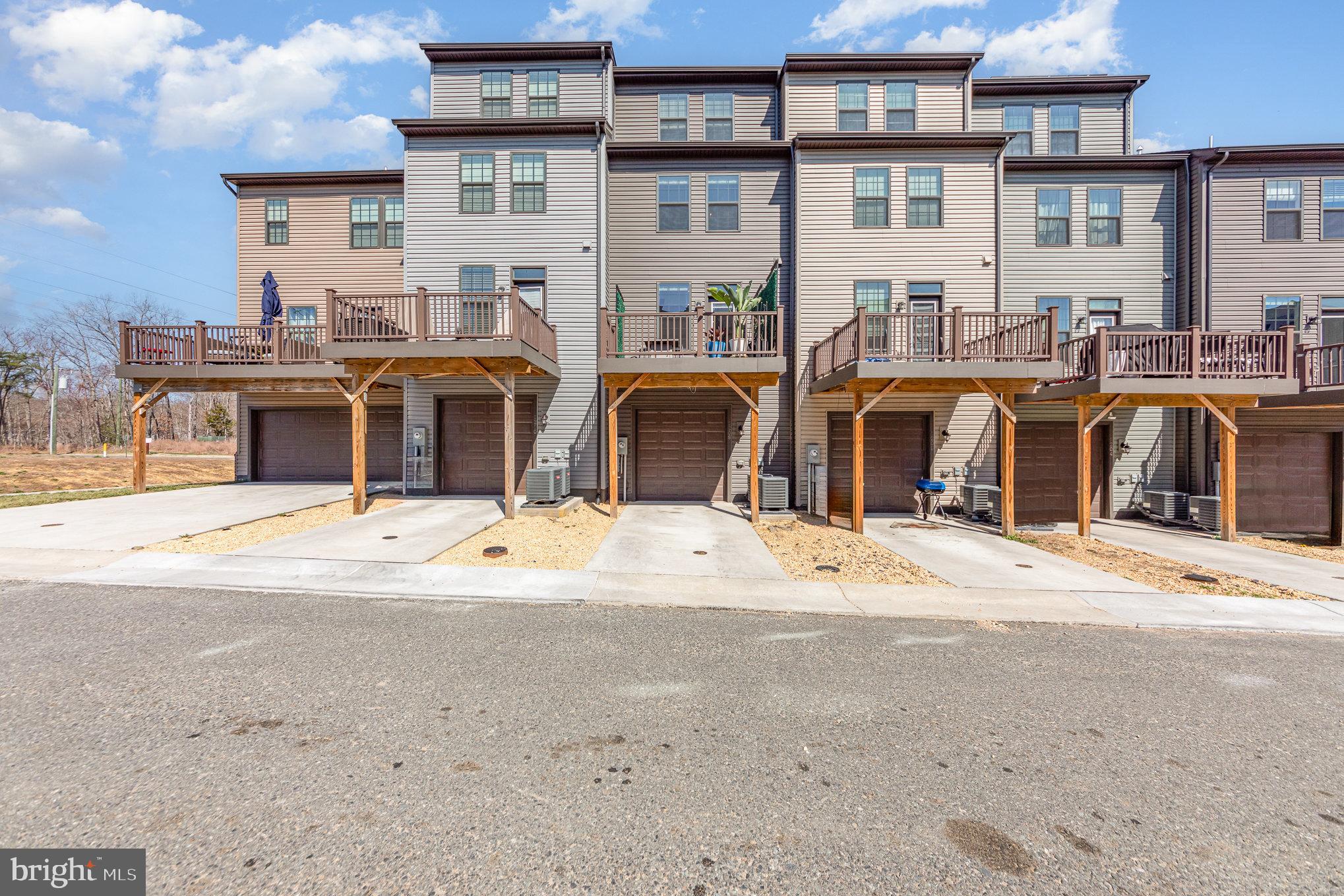 FREDERICKSBURG CITY - Residential Lease