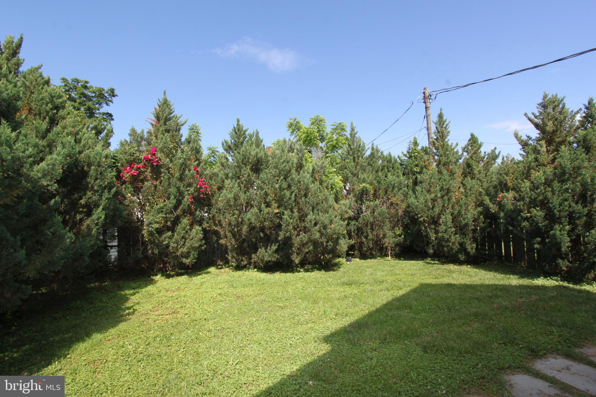 CHARLES TOWN - Residential Lease