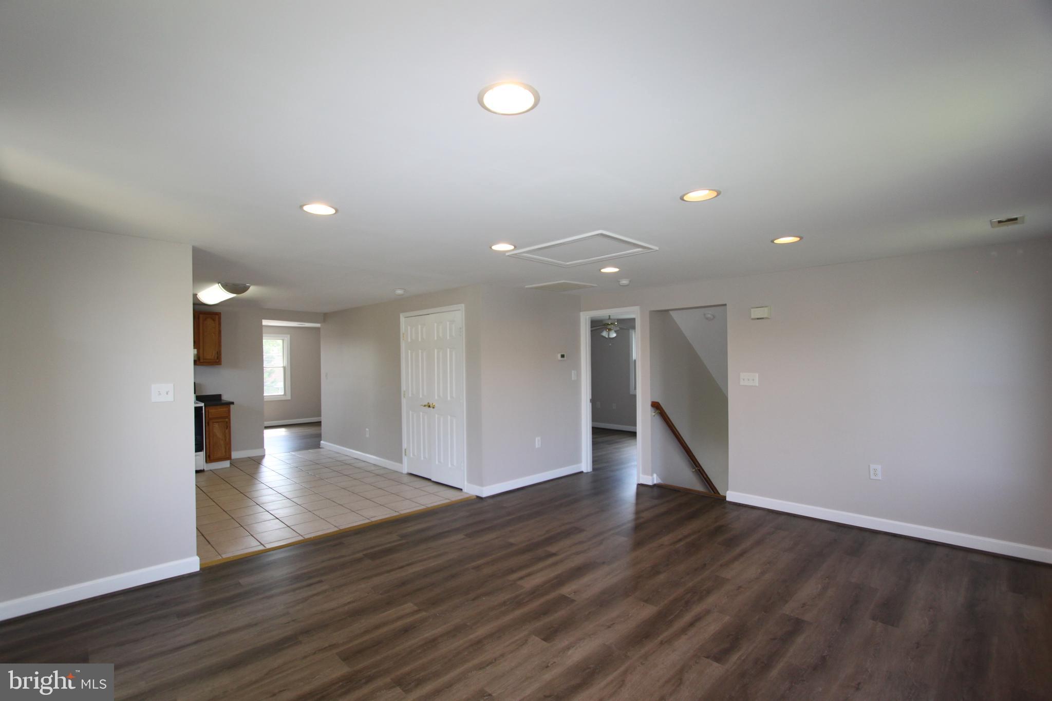 CHARLES TOWN - Residential Lease