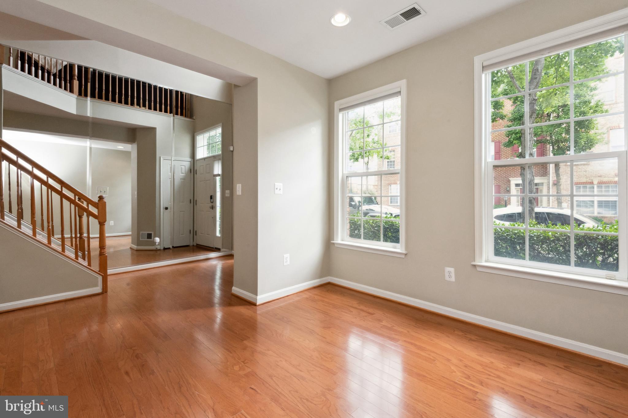 FAIRWOOD - Residential