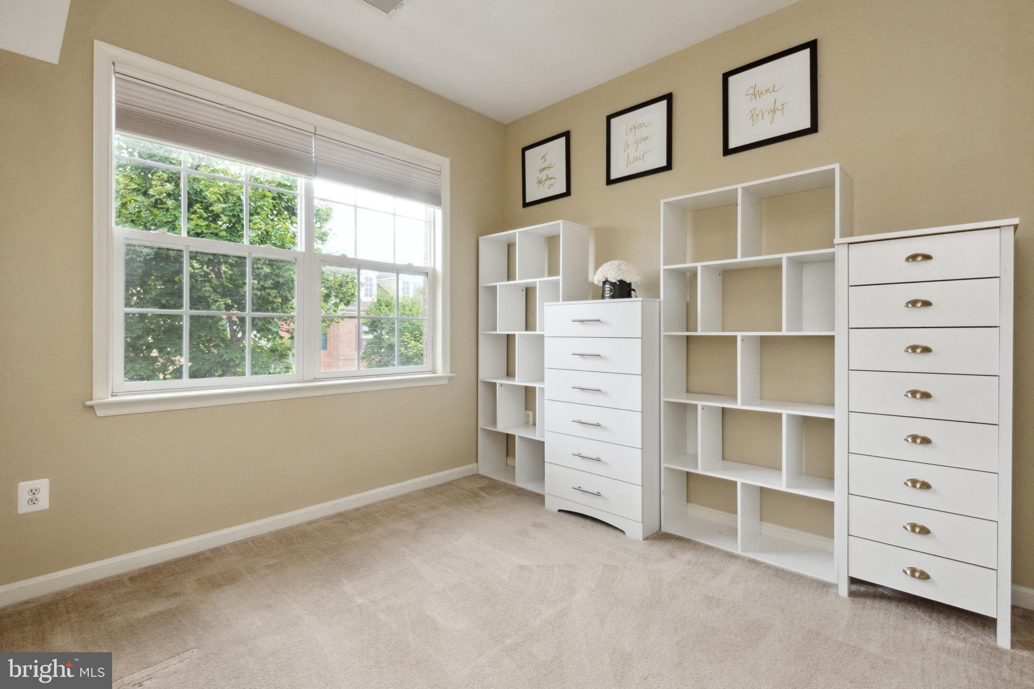 FAIRWOOD - Residential