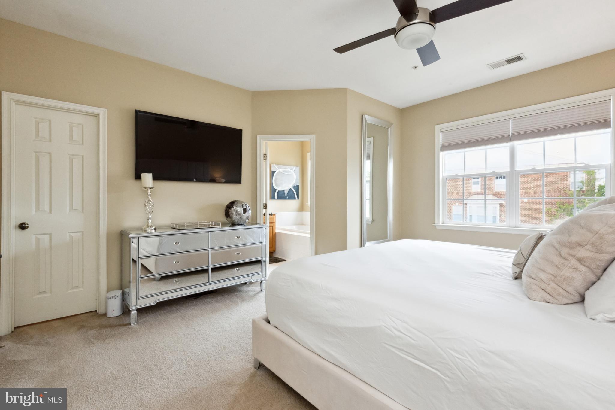 FAIRWOOD - Residential