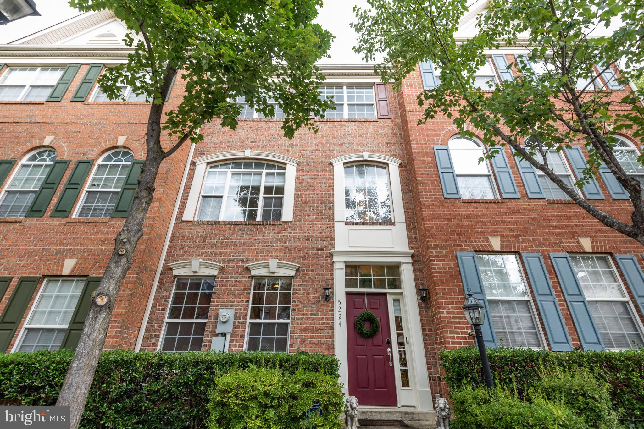 FAIRWOOD - Residential