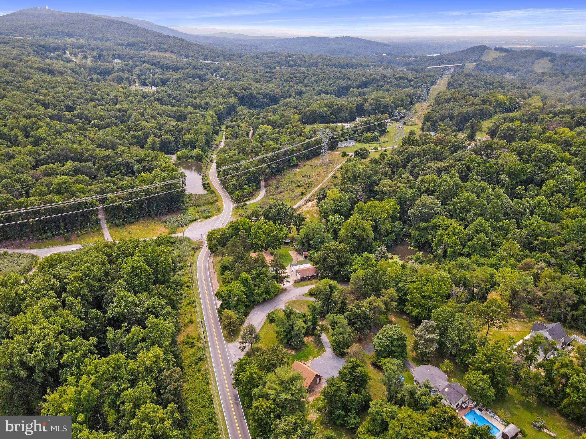 KEYES FERRY ACRES - Residential