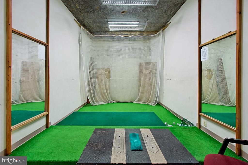 WATERGATE AT LANDMARK - Residential