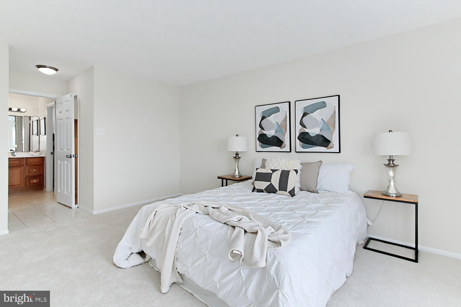 WATERGATE AT LANDMARK - Residential