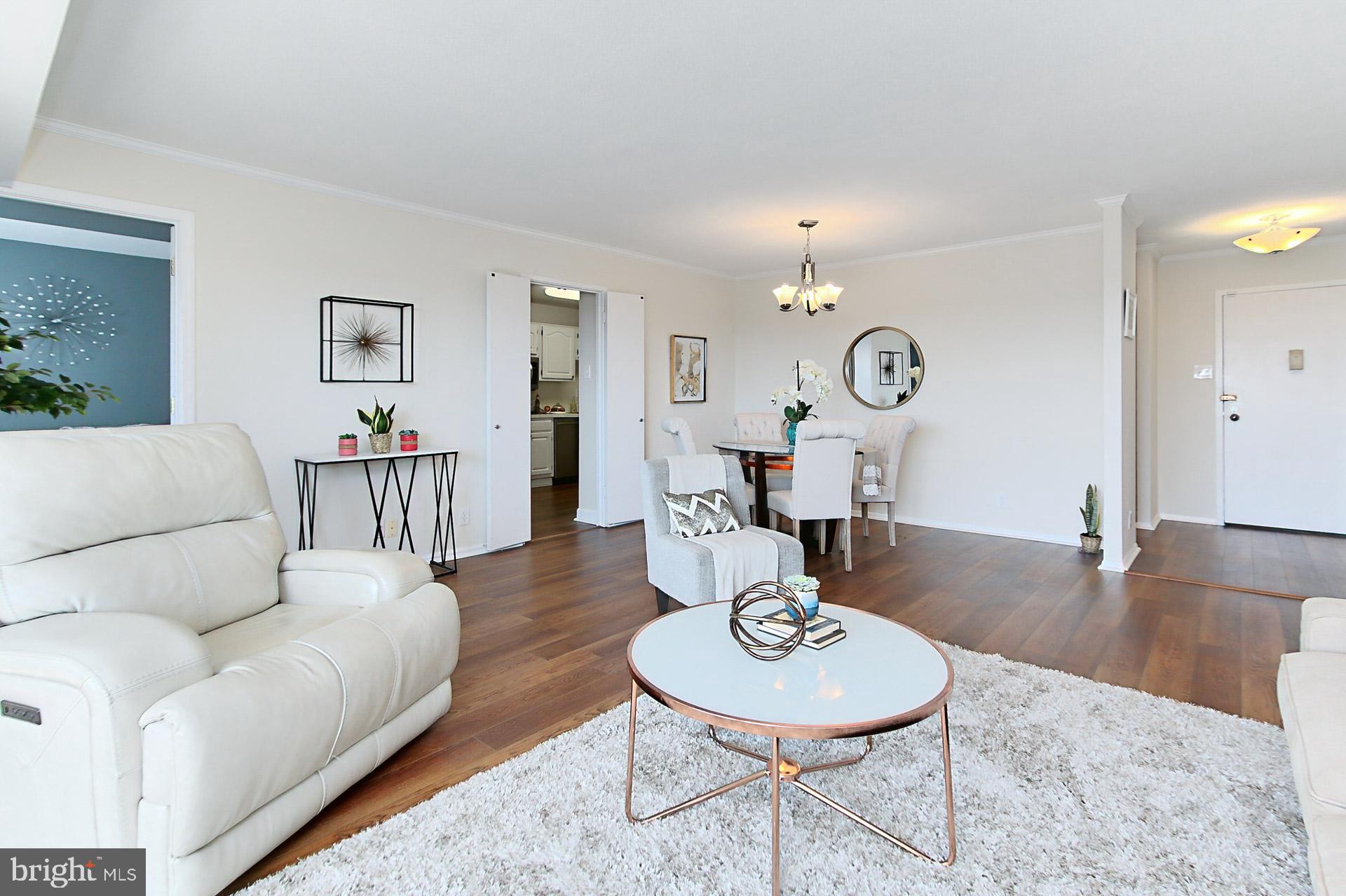 WATERGATE AT LANDMARK - Residential