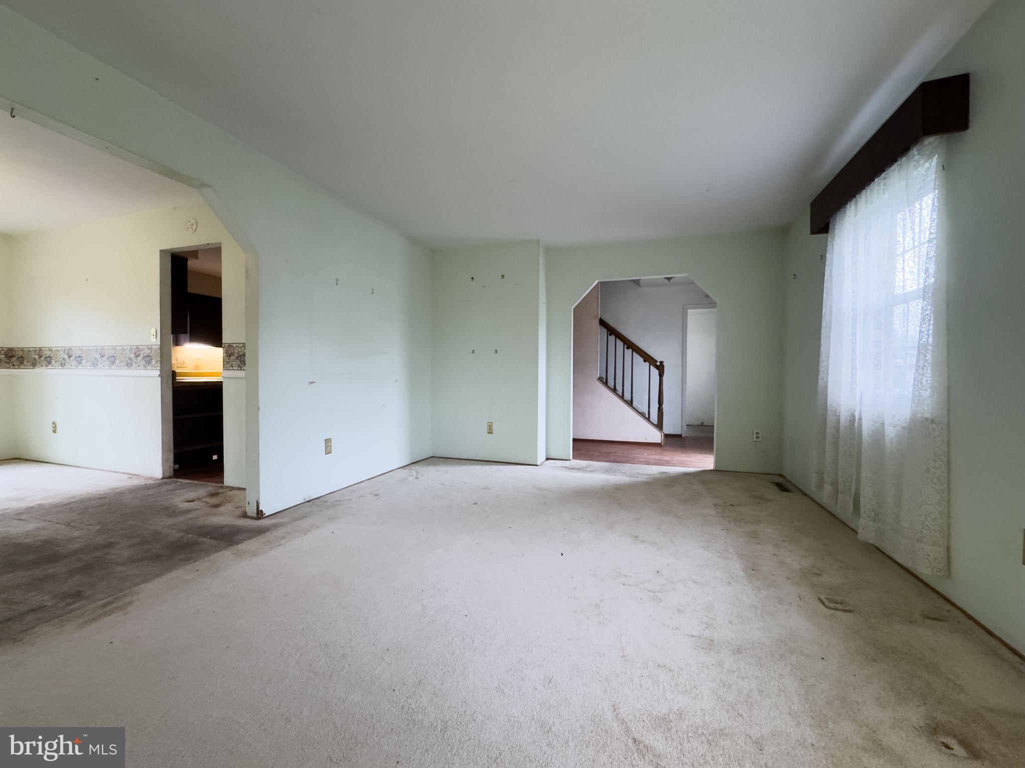 HILLCREST ORCHARDS - Residential