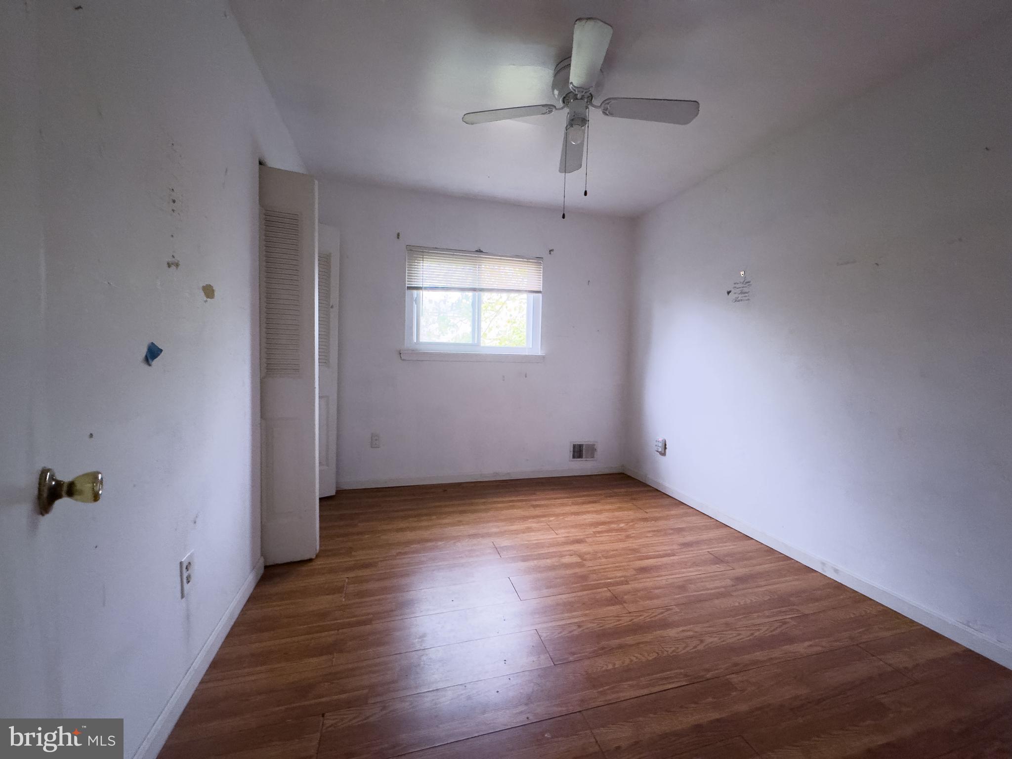 HILLCREST ORCHARDS - Residential