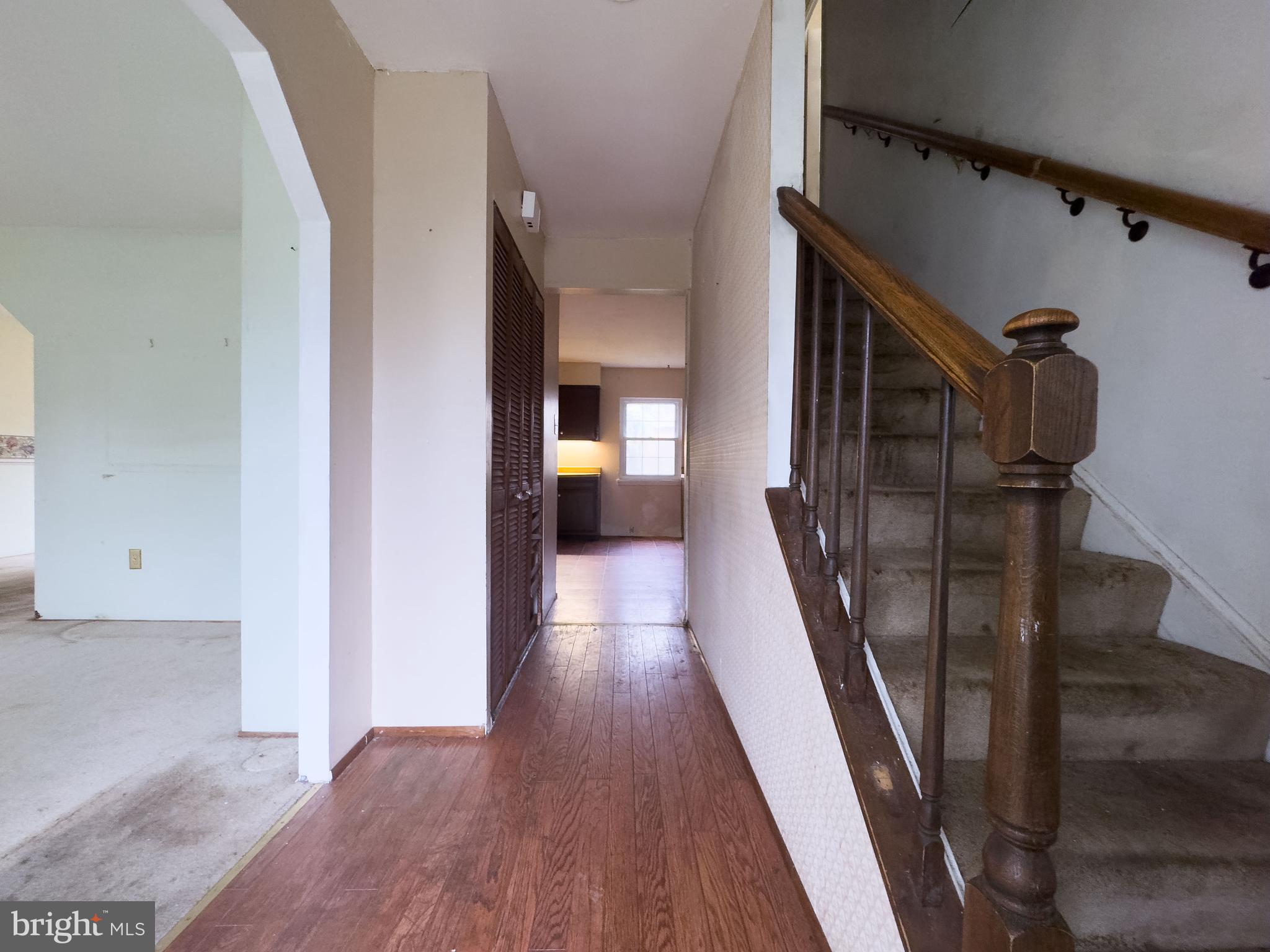 HILLCREST ORCHARDS - Residential