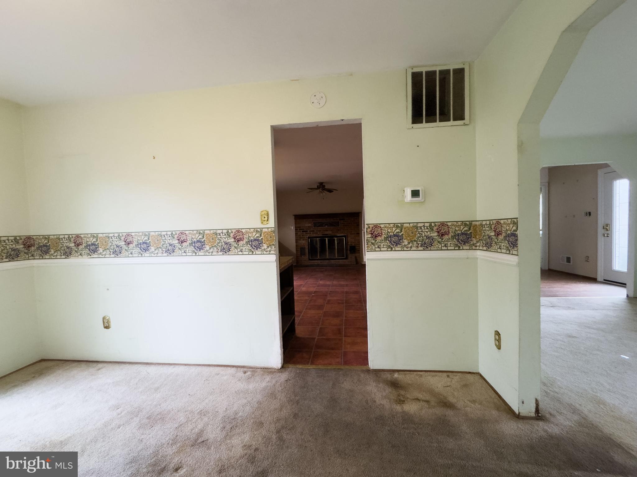 HILLCREST ORCHARDS - Residential