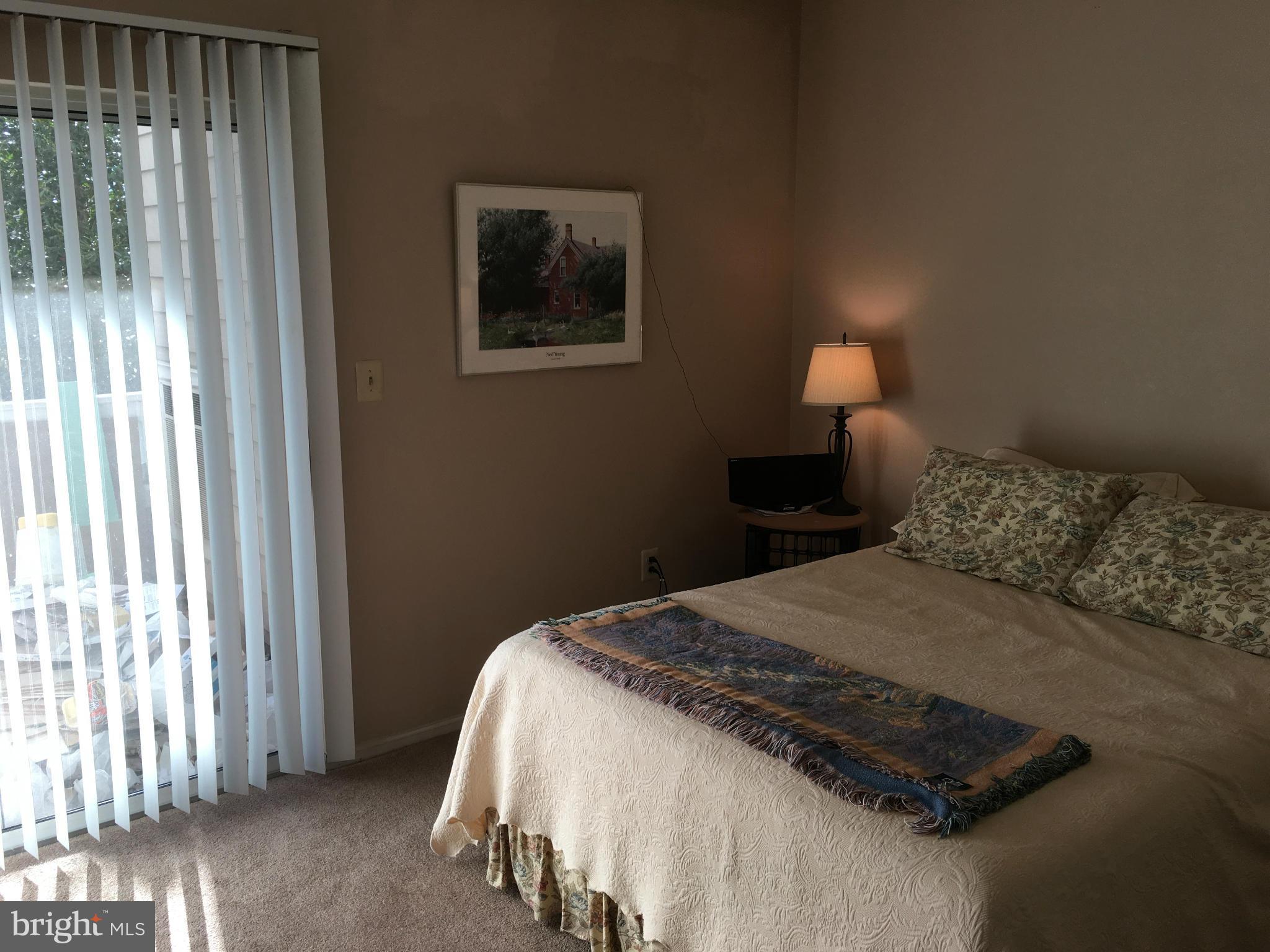 SANDERLING - Residential Lease