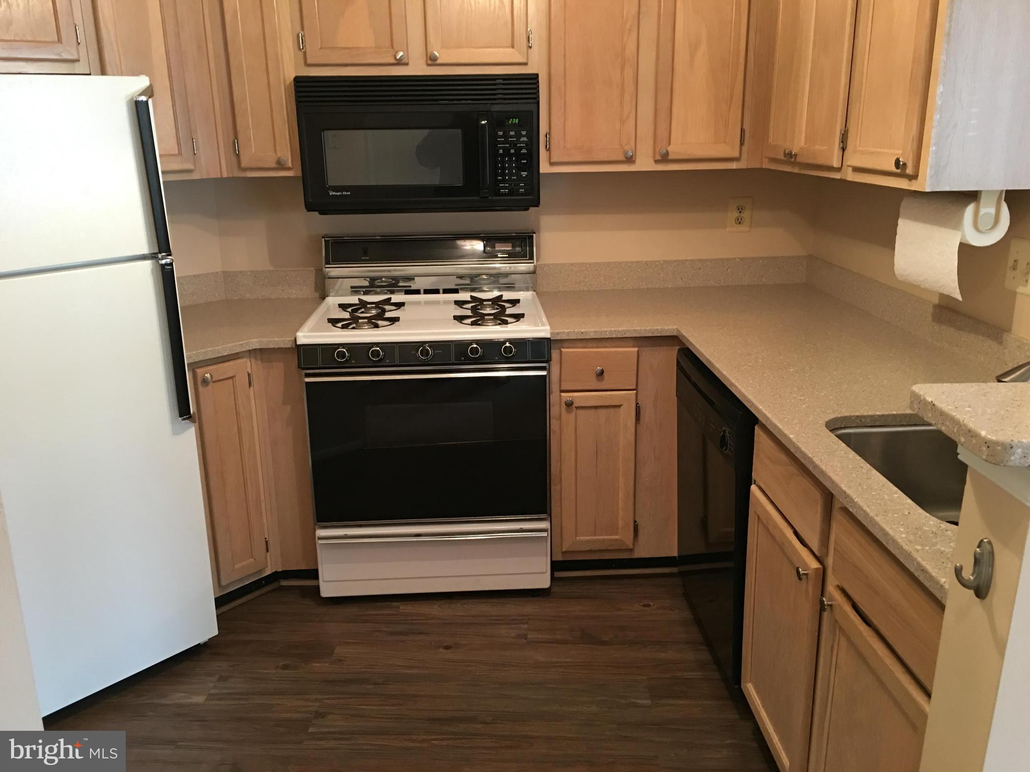 SANDERLING - Residential Lease