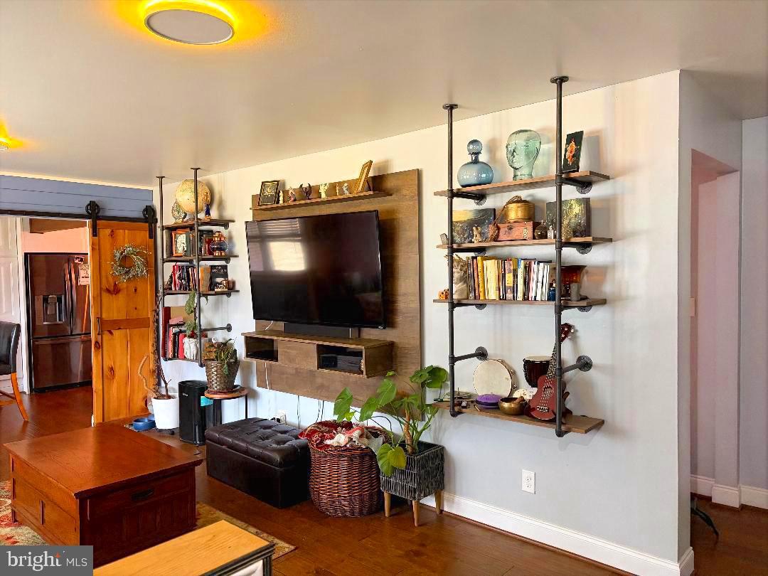 PLEASANT HILLS - Residential