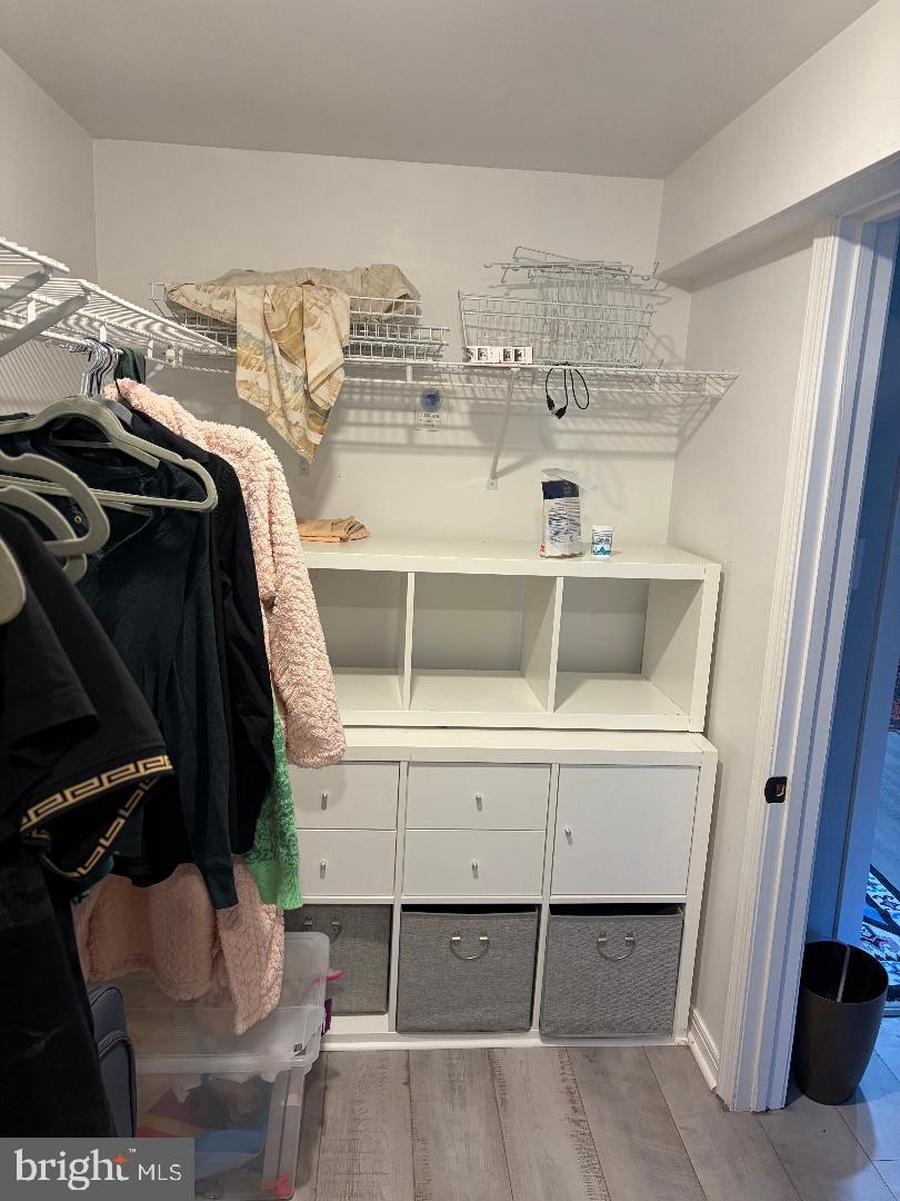 PLEASANT HILLS - Residential