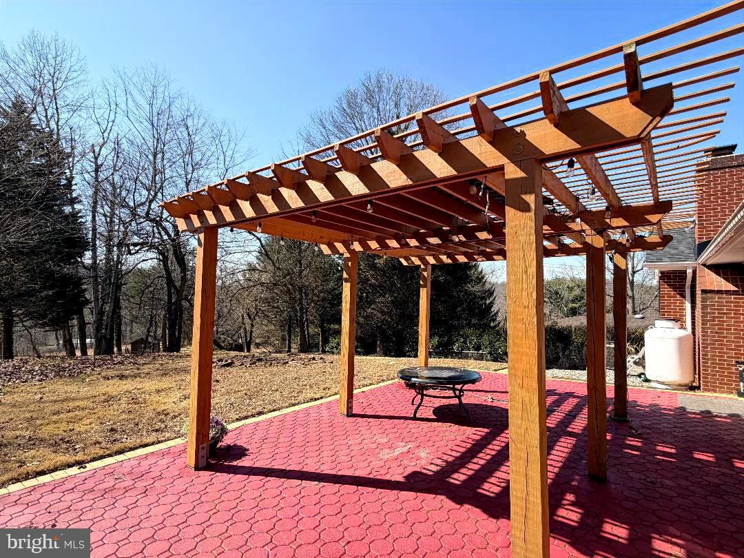 PLEASANT HILLS - Residential