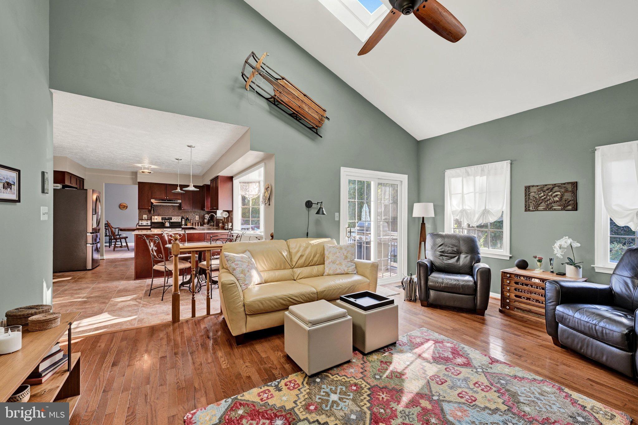 611 HARVEST COURT