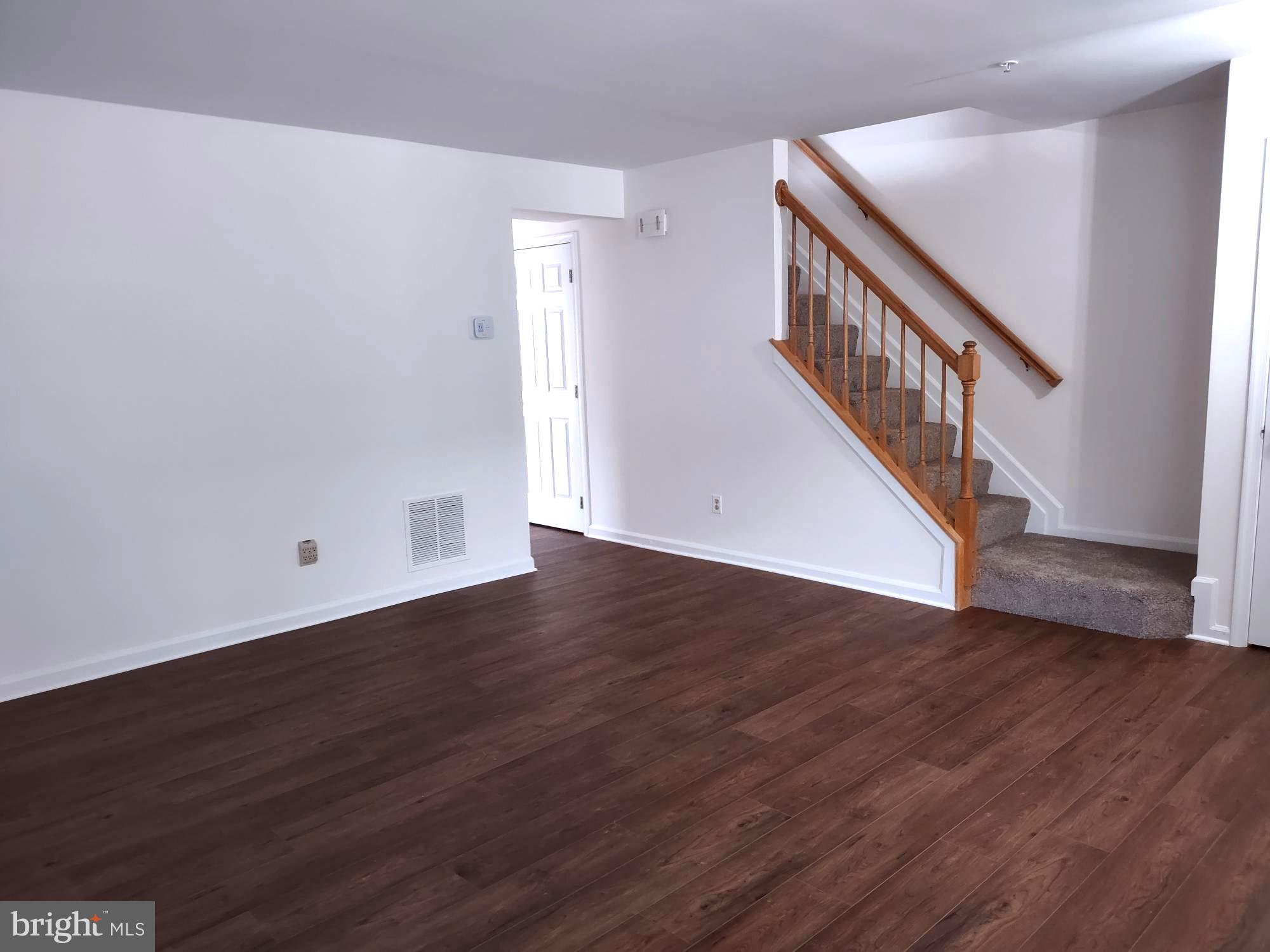 34 CHARTWELL COURT