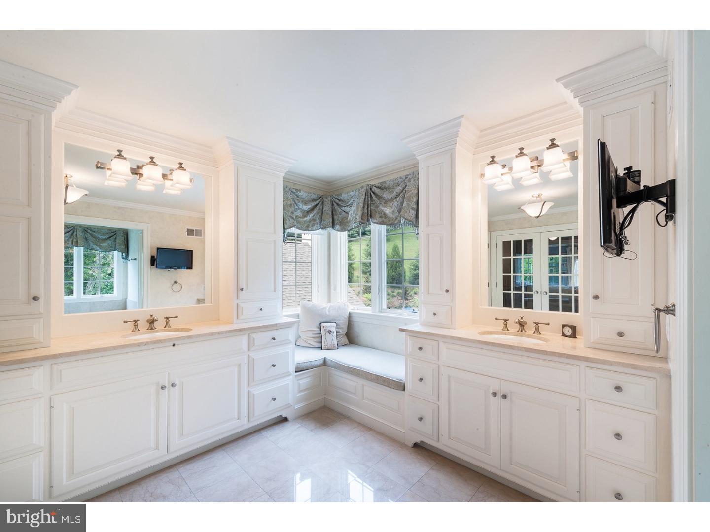 WATER MILL - Residential