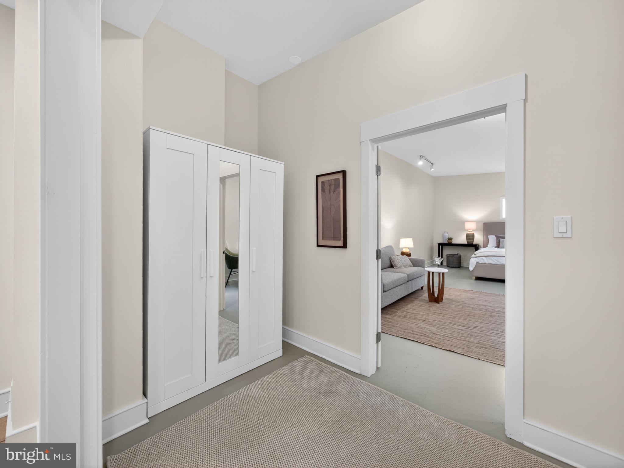 OLDE KENSINGTON - Residential Income