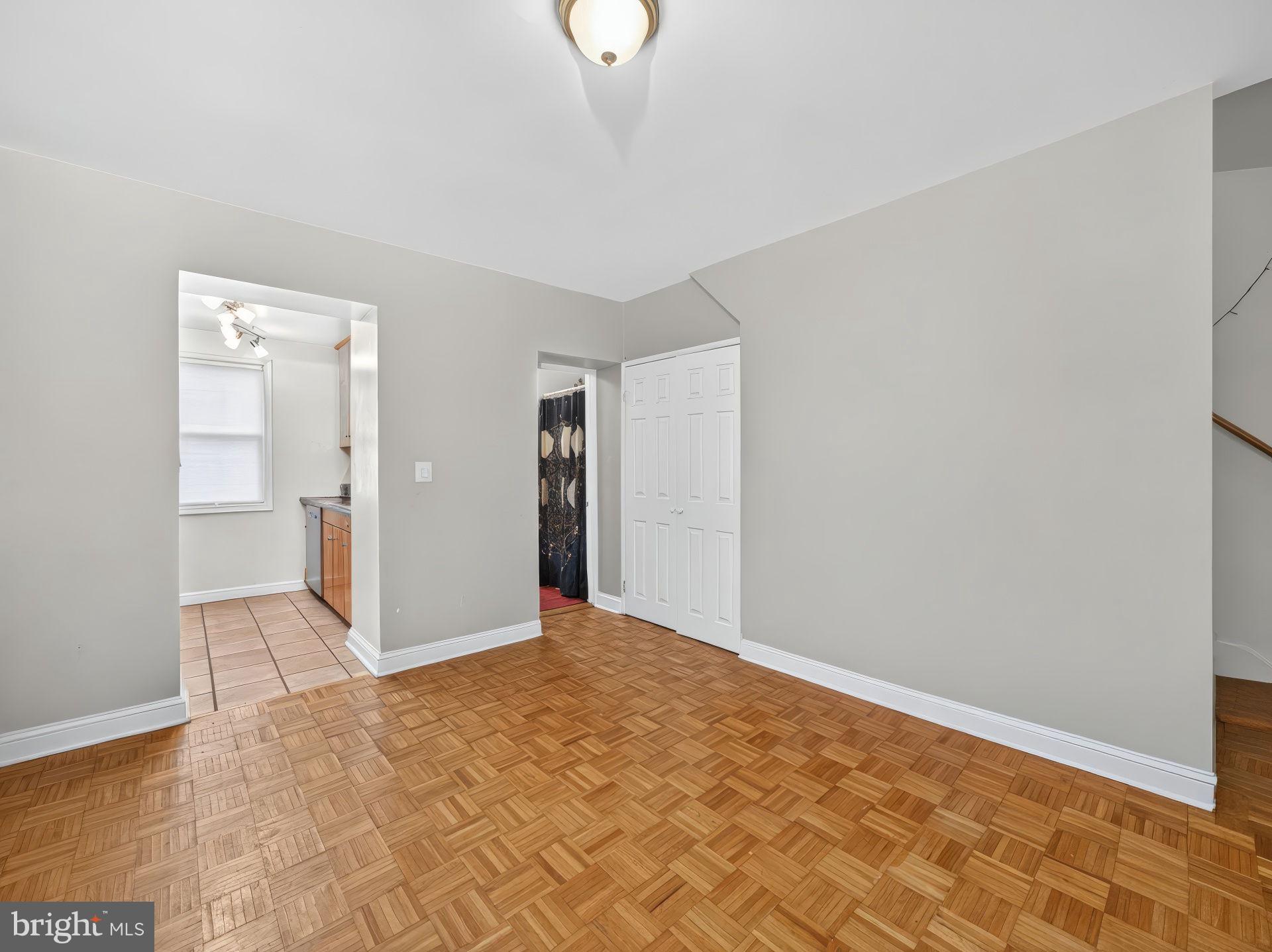 OLDE KENSINGTON - Residential Income