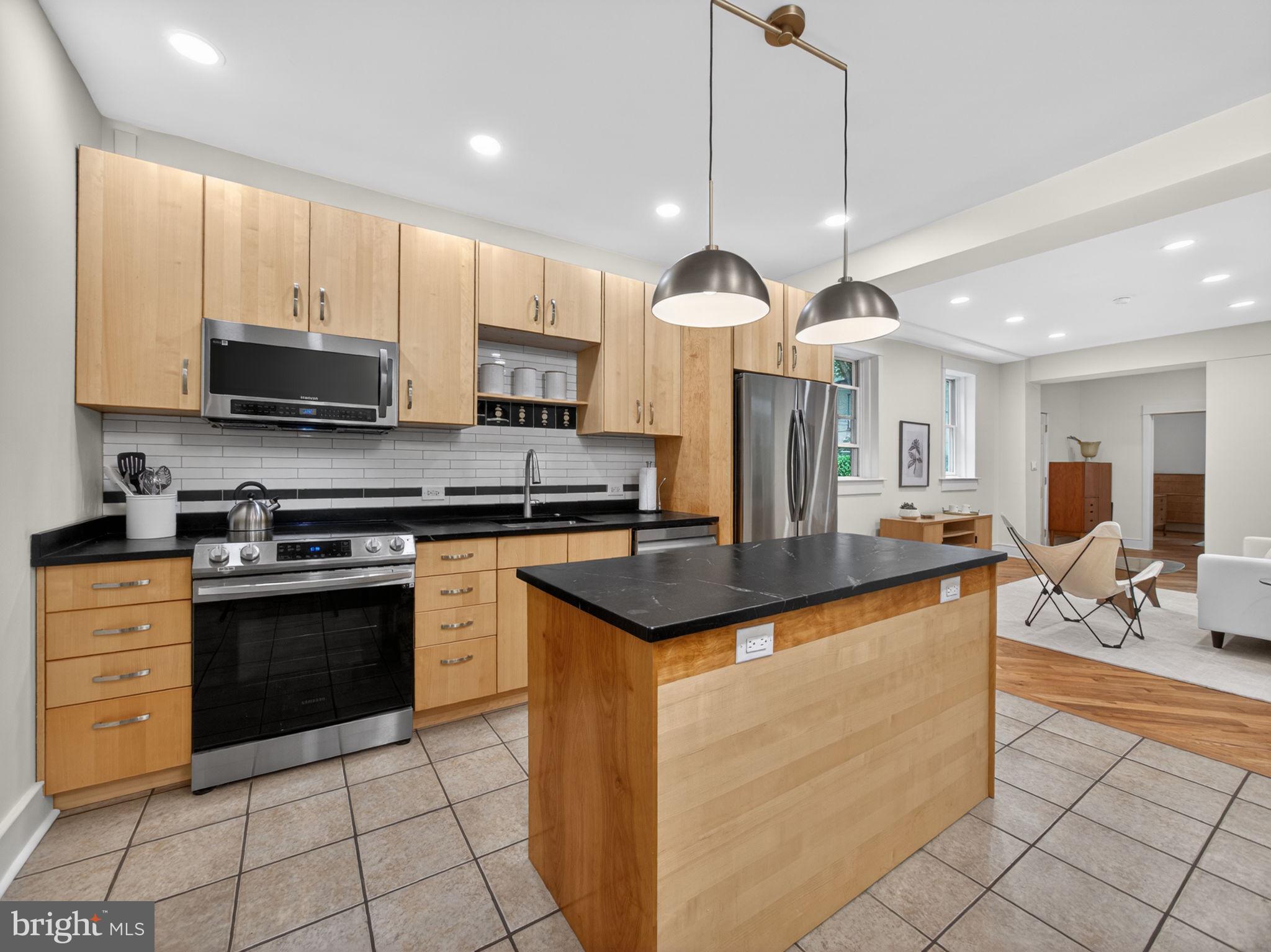 OLDE KENSINGTON - Residential Income