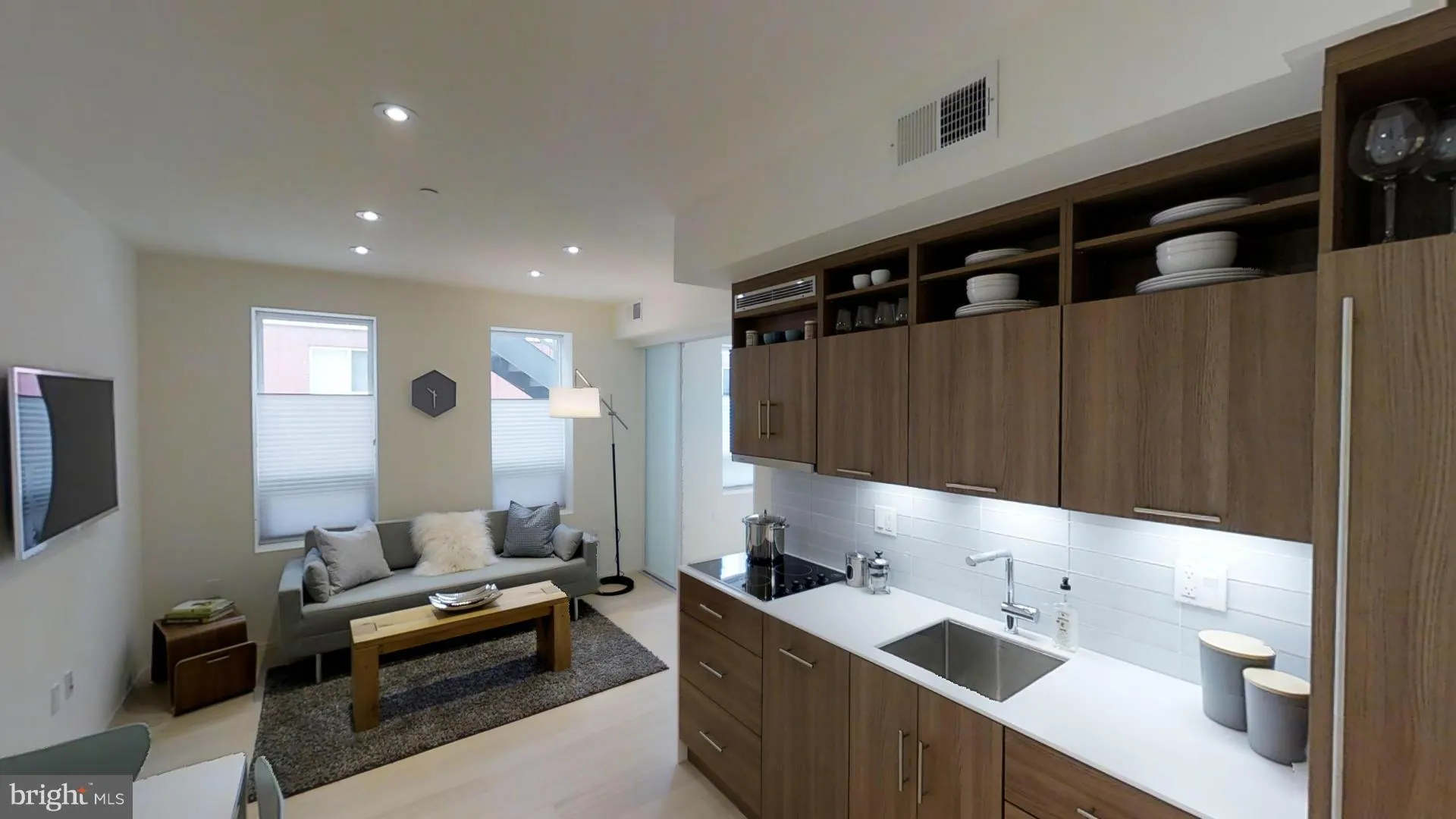 Additional image 2 of 2422 17th Street NW #207, Washington, DC 20009