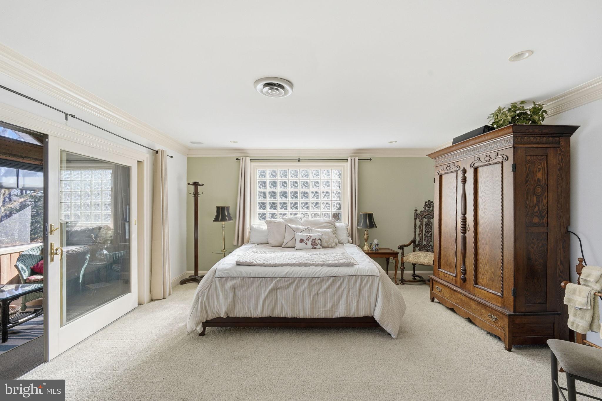 PLEASANT COVE - Residential