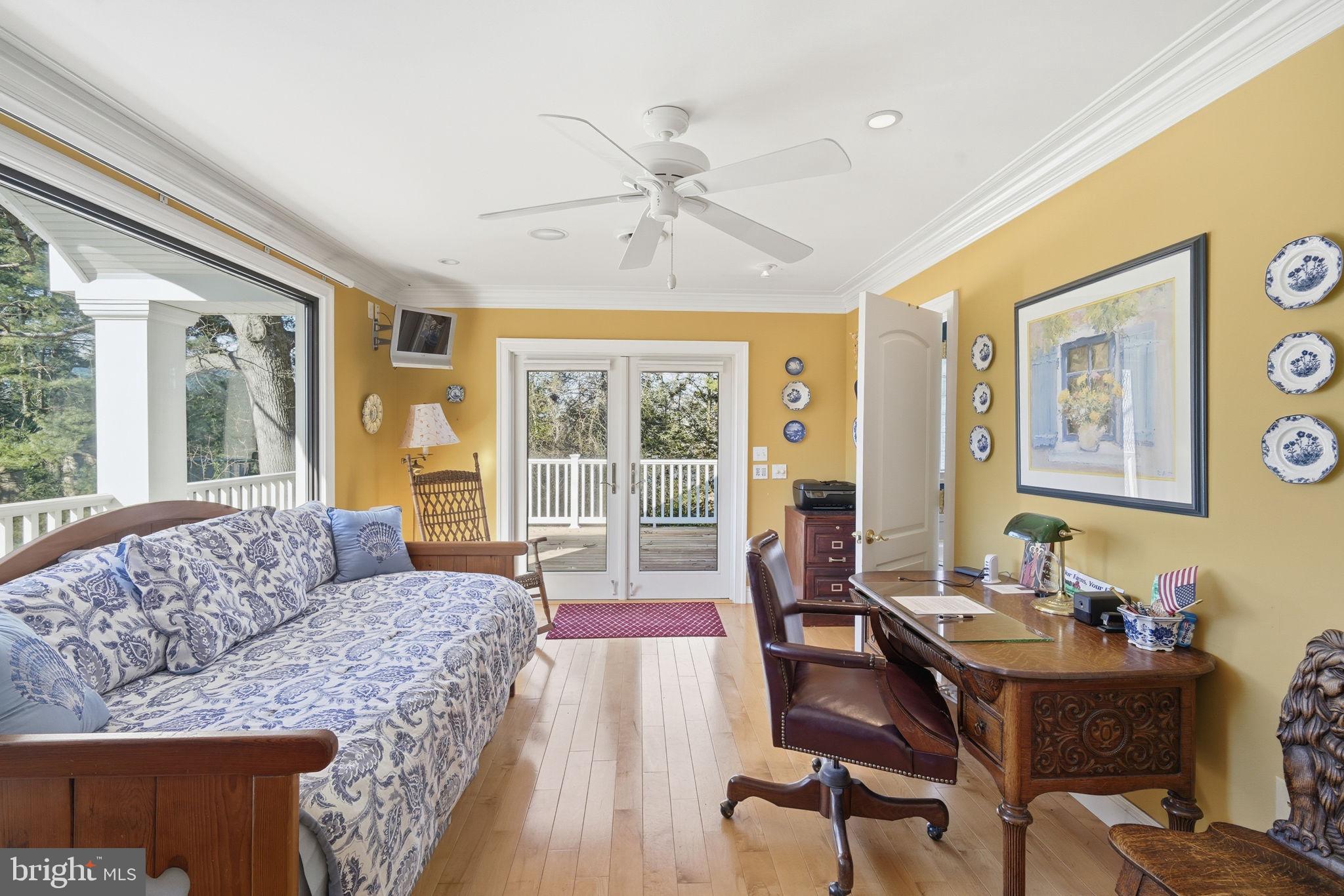 PLEASANT COVE - Residential