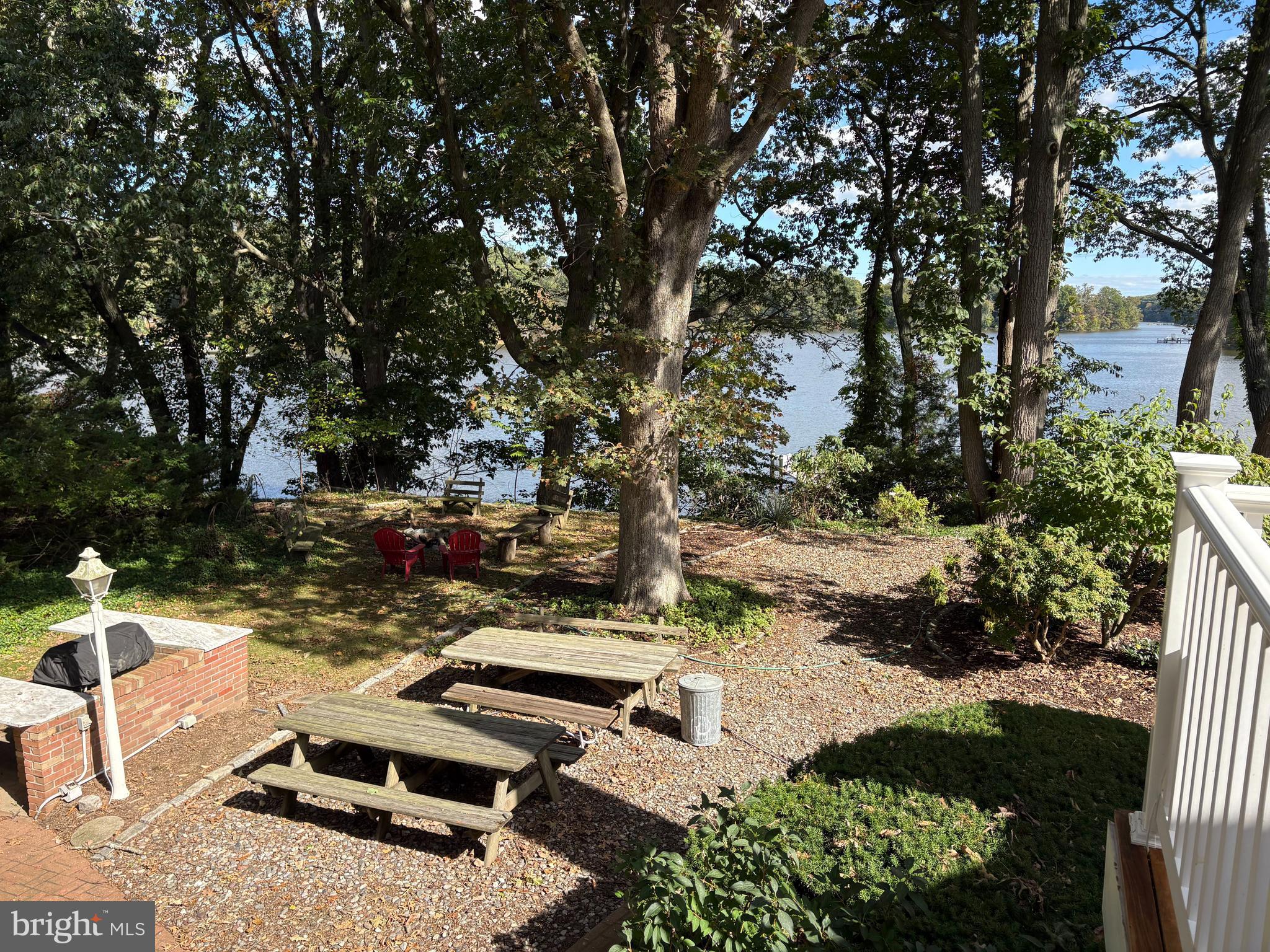 PLEASANT COVE - Residential