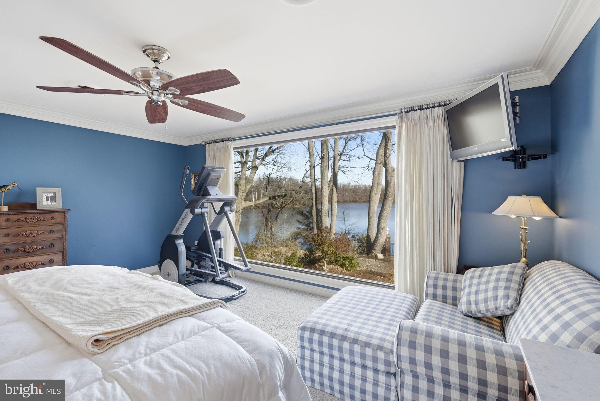 PLEASANT COVE - Residential