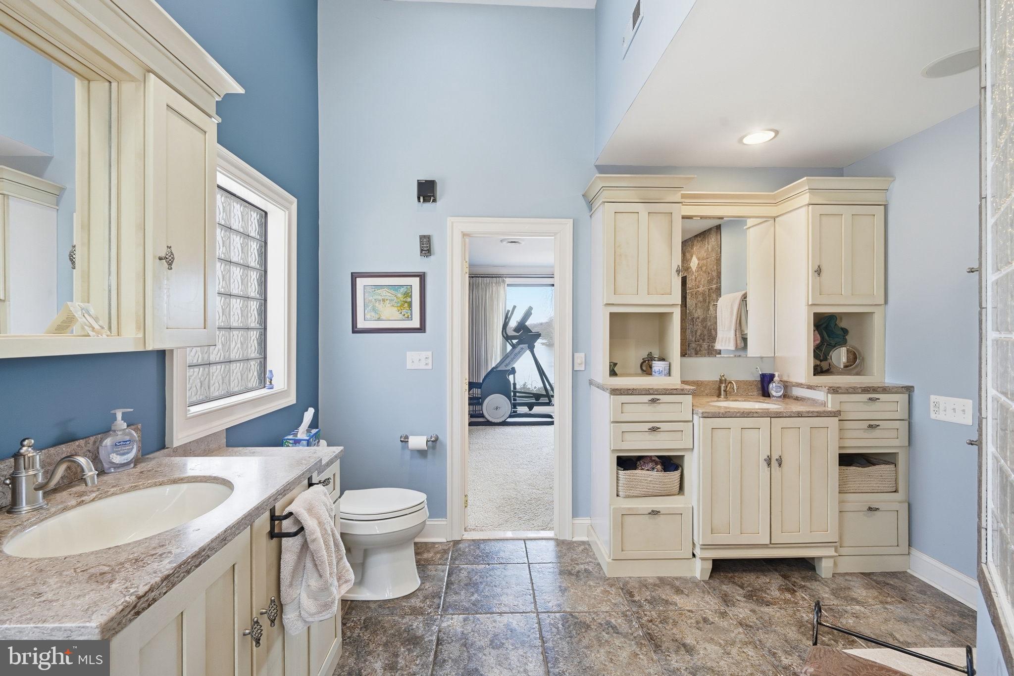 PLEASANT COVE - Residential