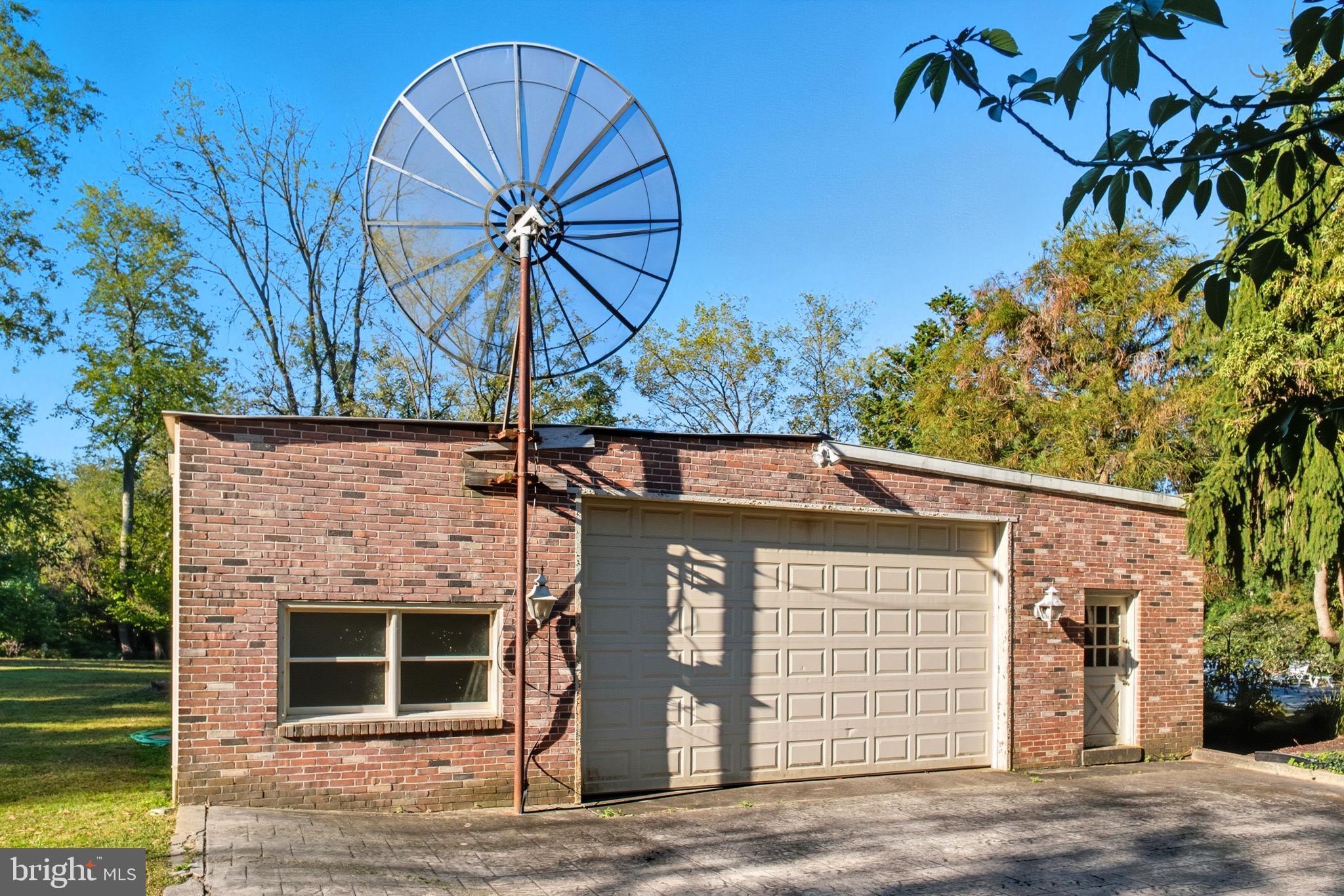 PLEASANT COVE - Residential