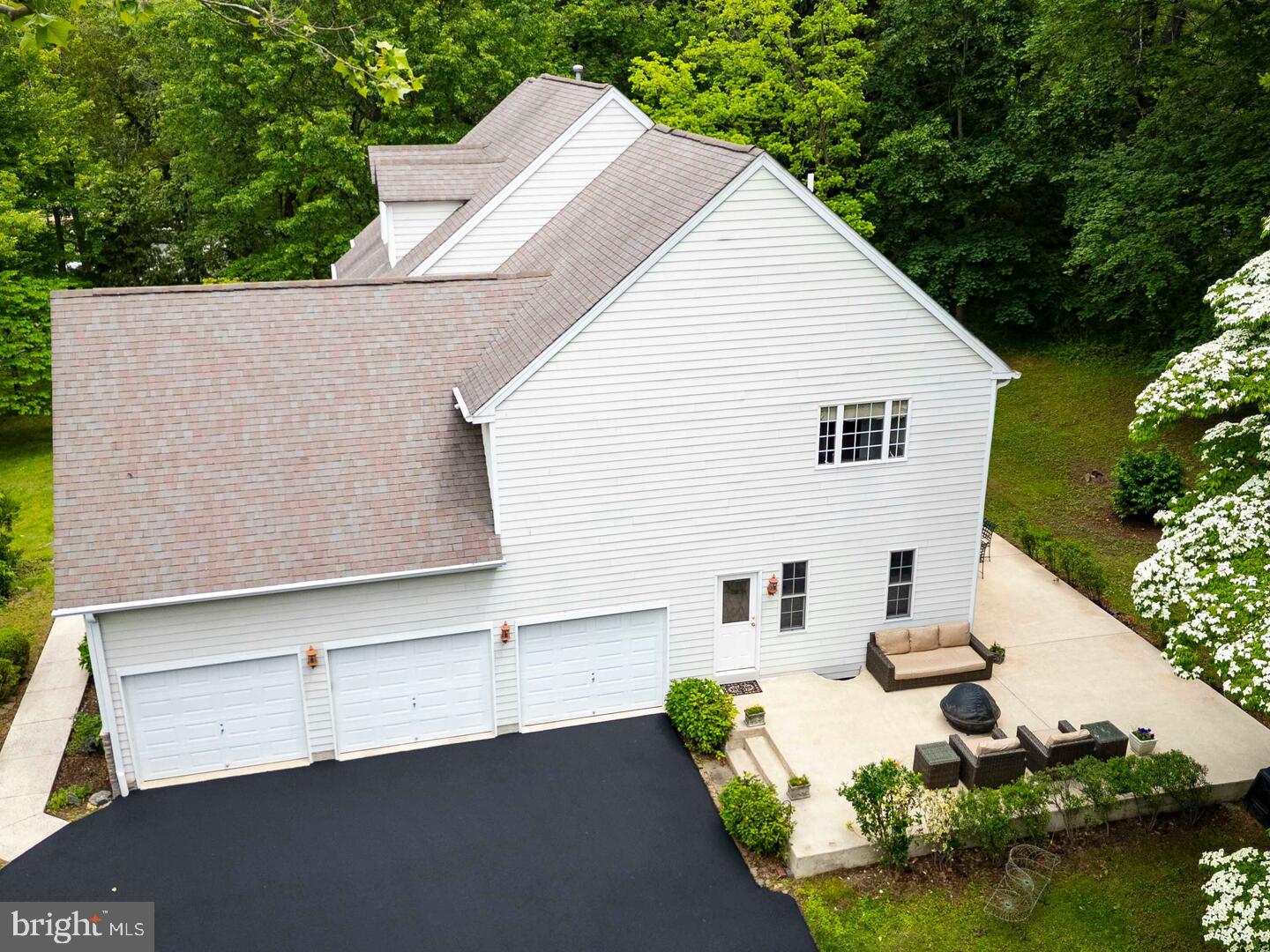 MEADOWBROOK - Residential