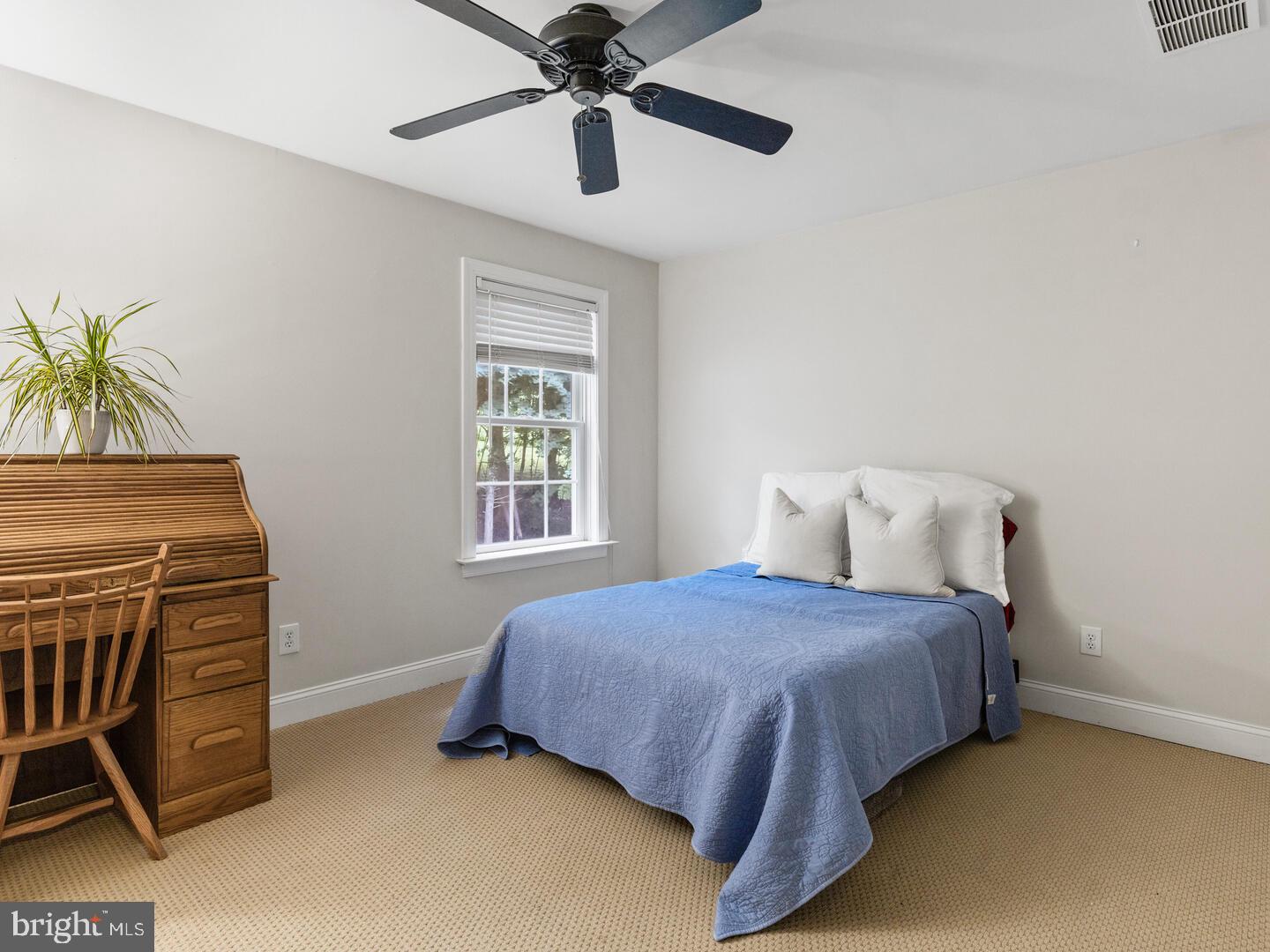 MEADOWBROOK - Residential