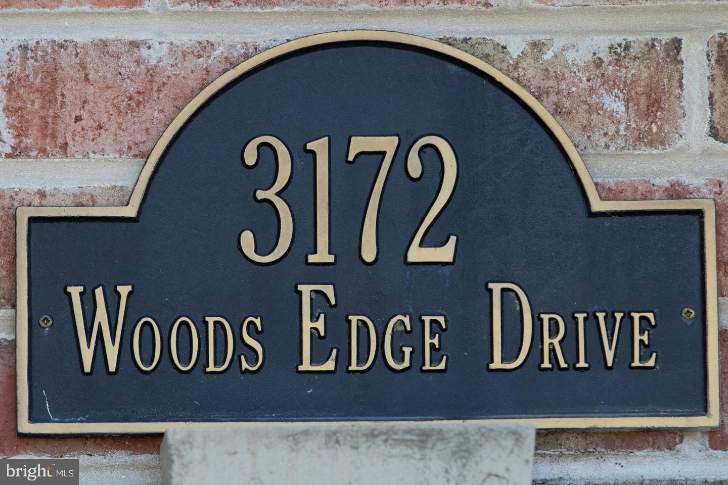 3172 WOODS EDGE DRIVE