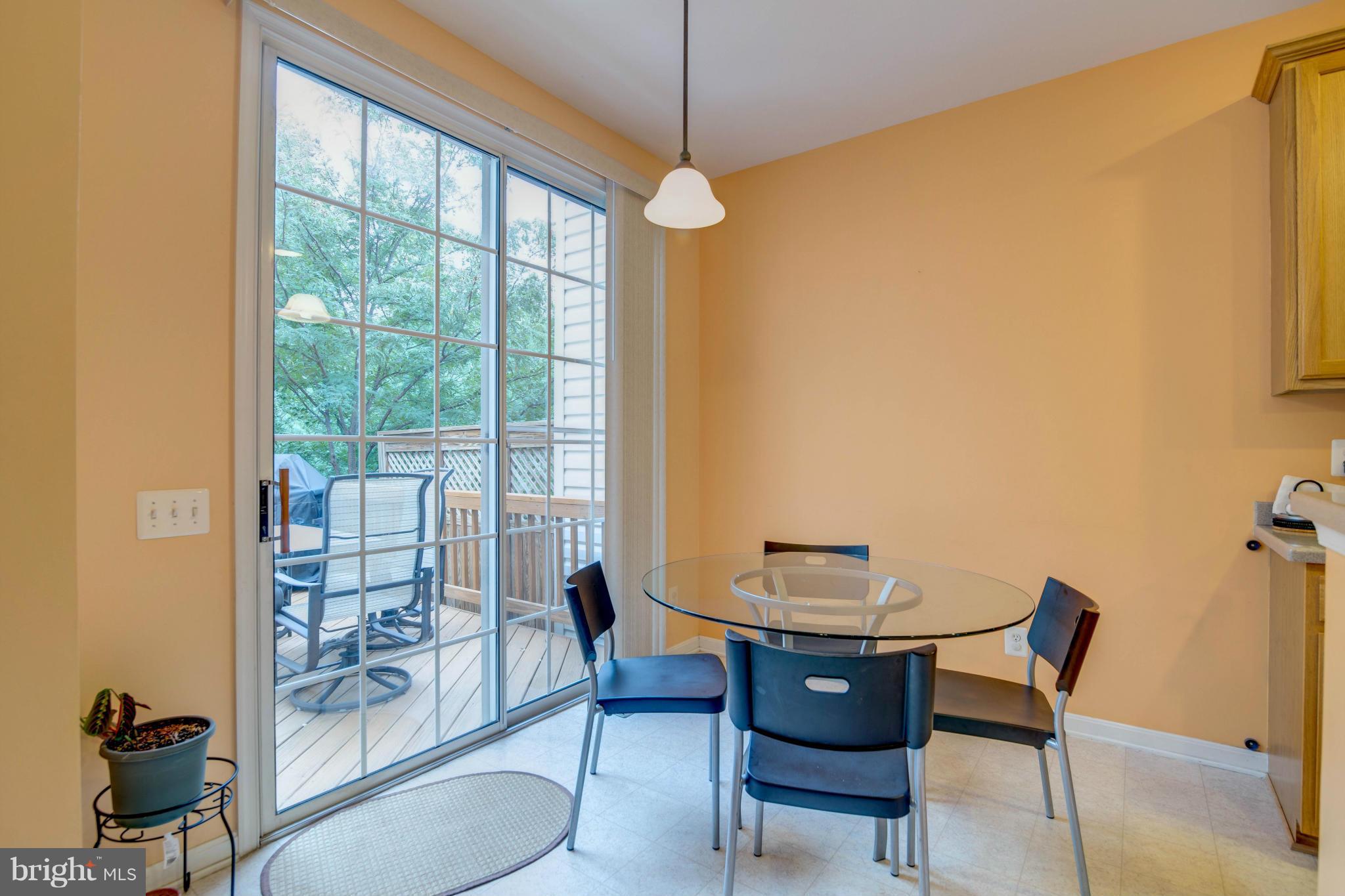 TALL OAKS - Residential Lease