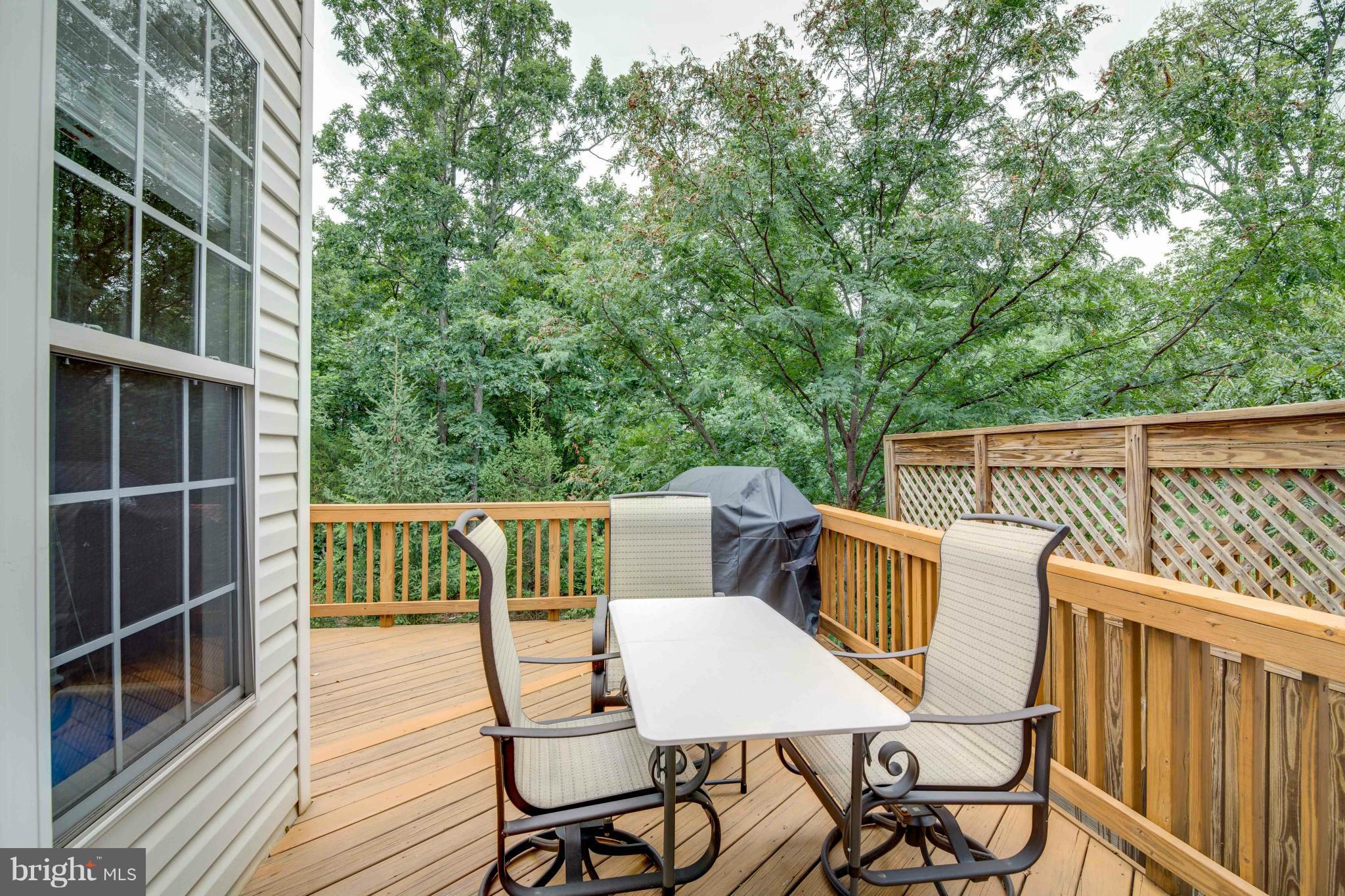 TALL OAKS - Residential Lease