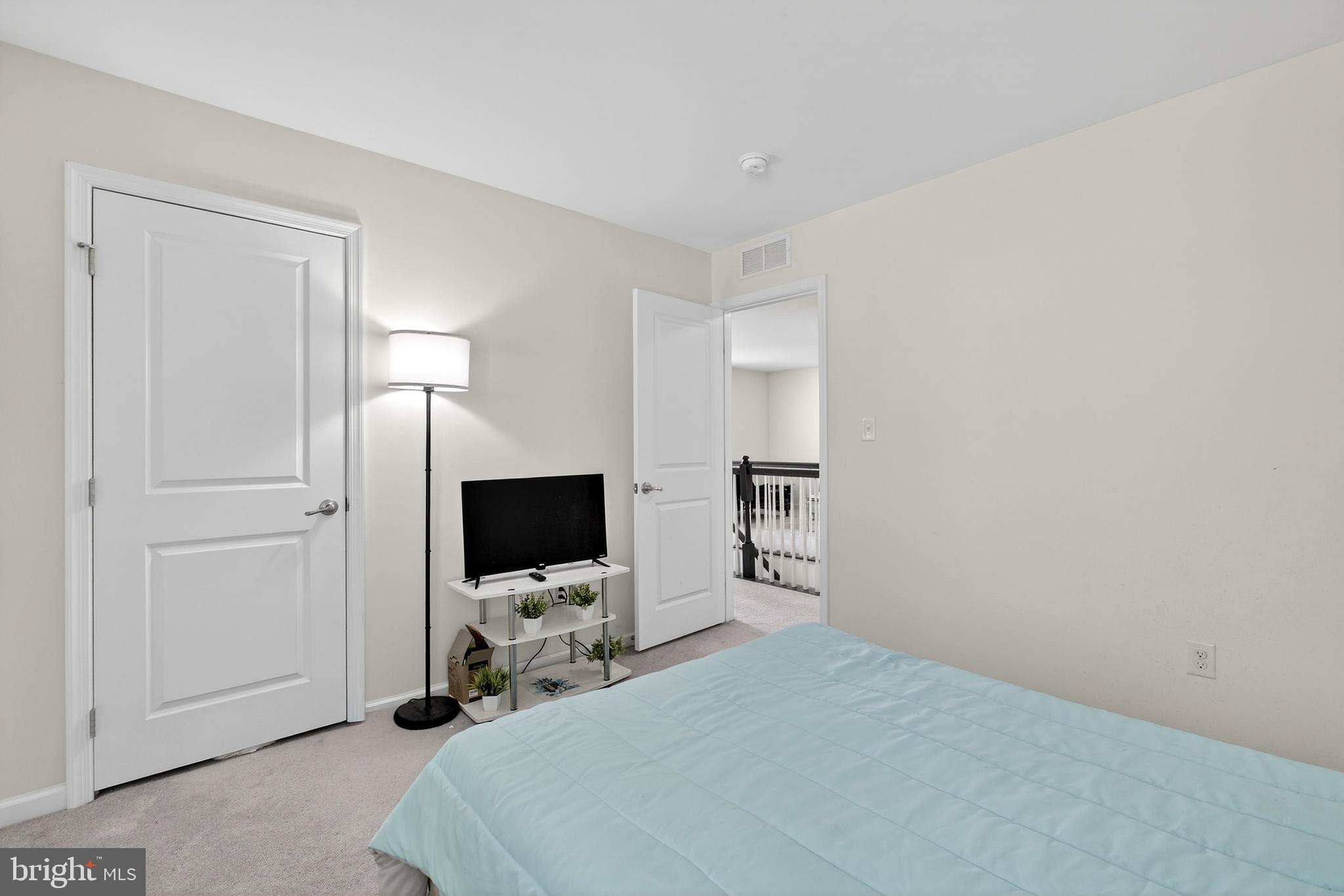 HIGH HOOK FARMS - Residential