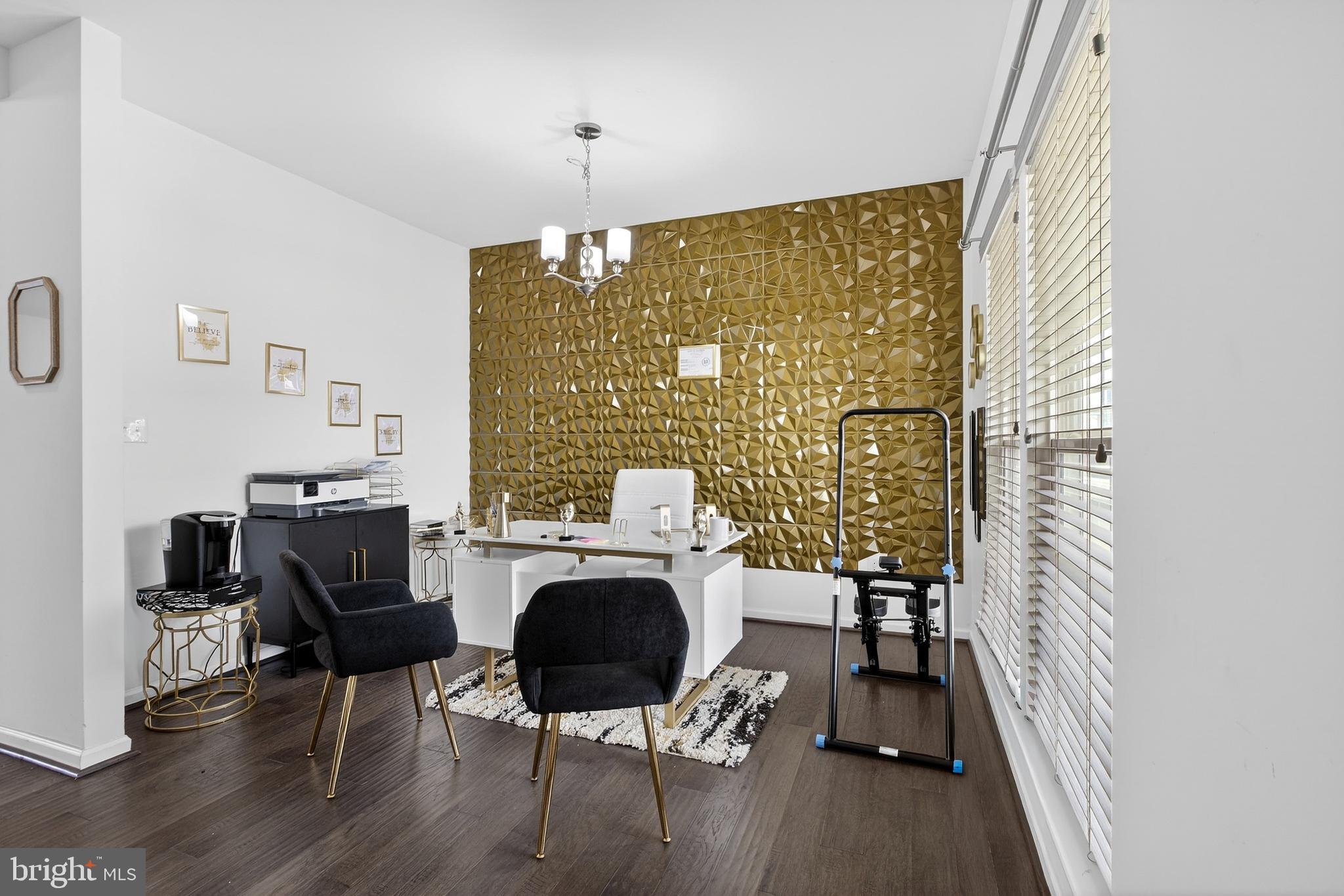 HIGH HOOK FARMS - Residential