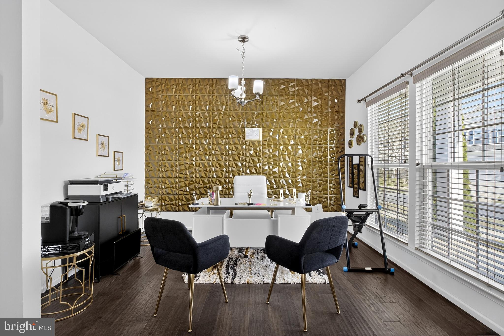 HIGH HOOK FARMS - Residential