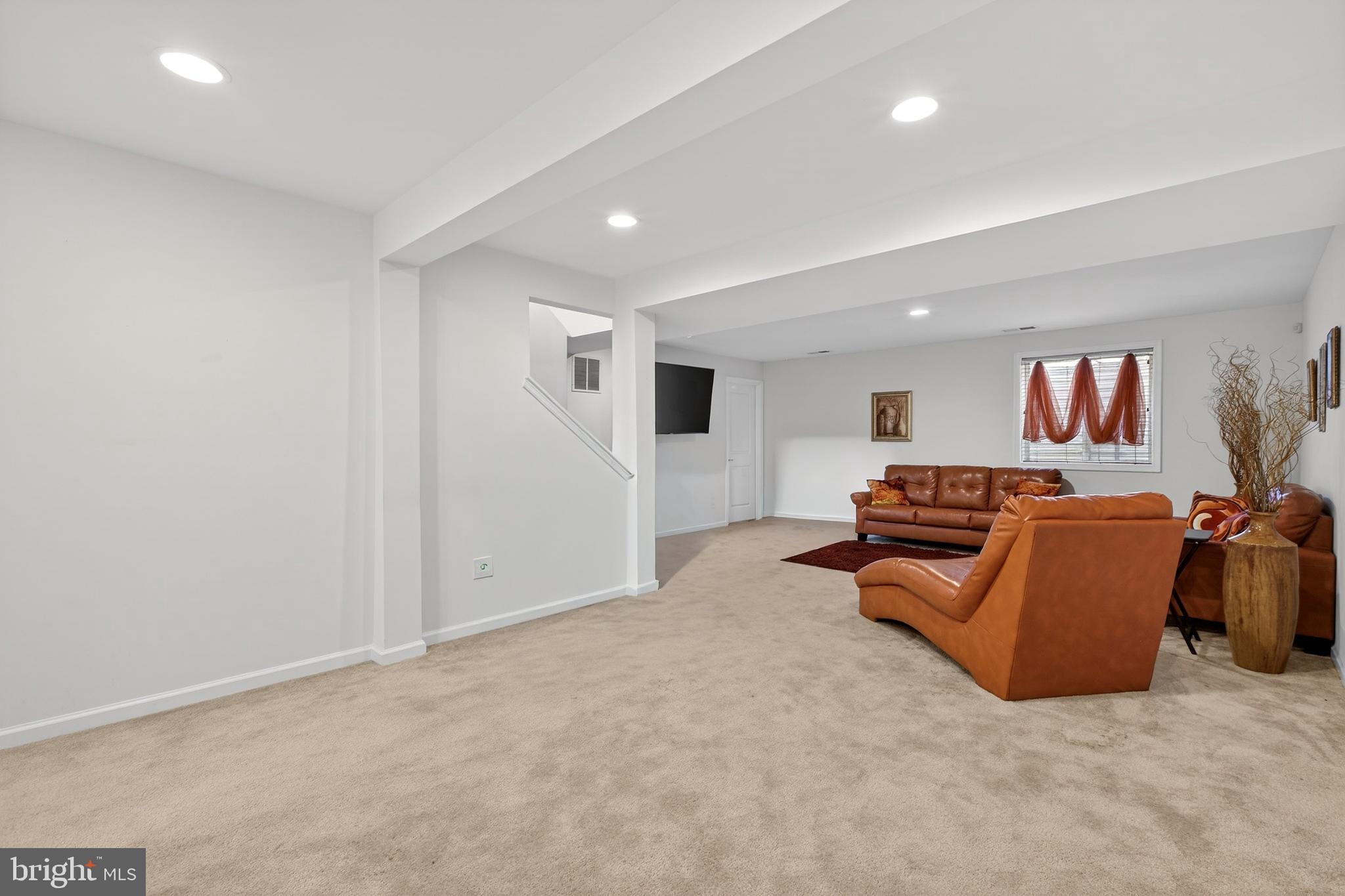 HIGH HOOK FARMS - Residential