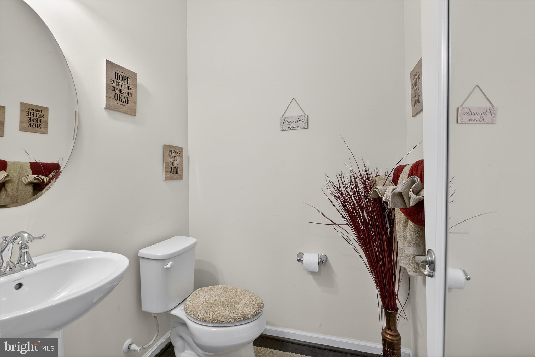 HIGH HOOK FARMS - Residential